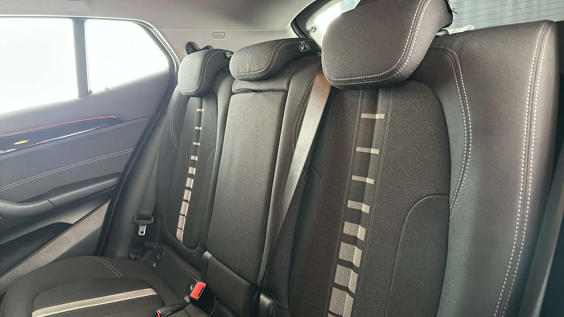 2022 BMW X2 2022 BMW X2