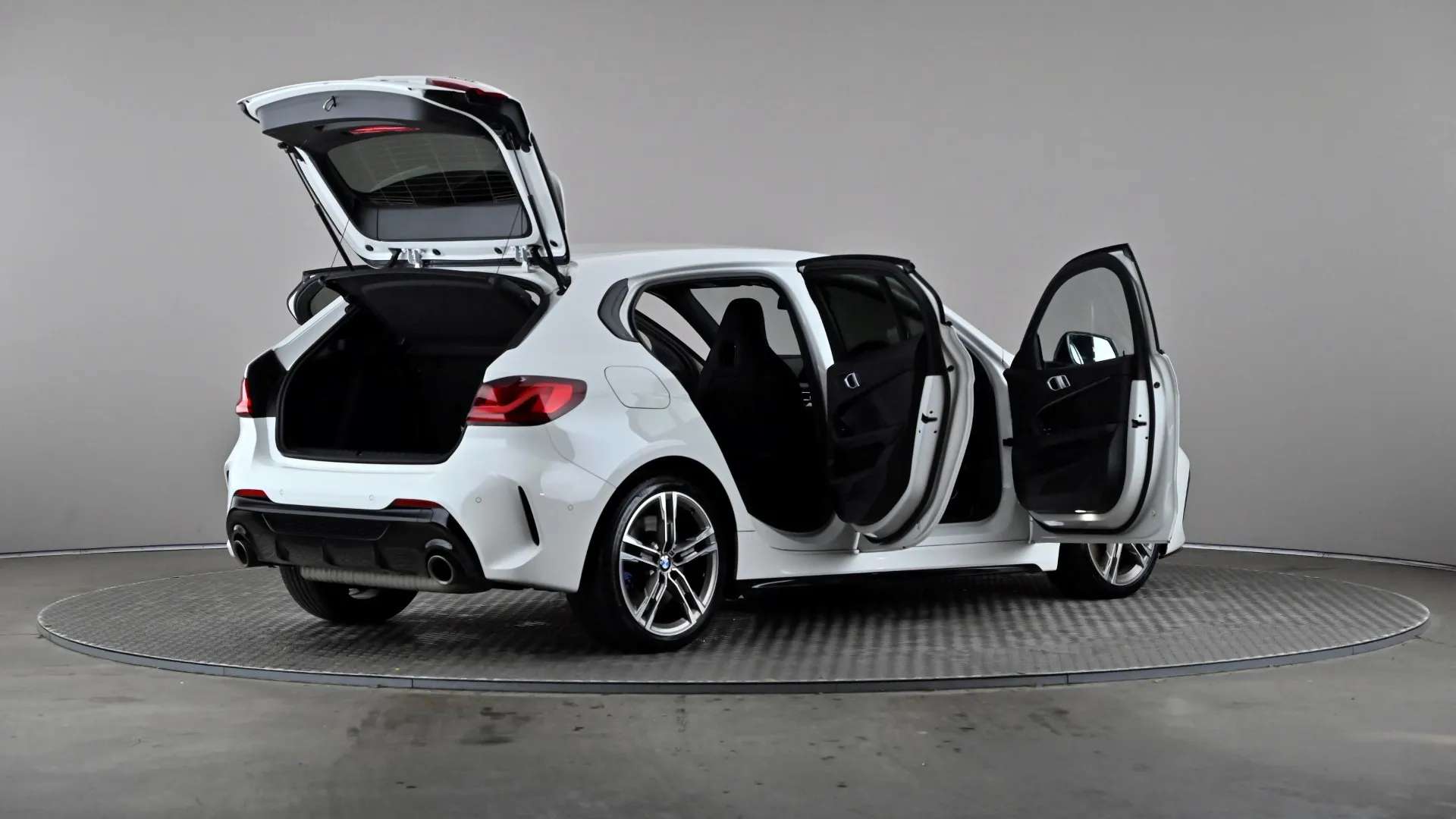 2022 BMW 1 SERIES 2022 BMW 1 SERIES