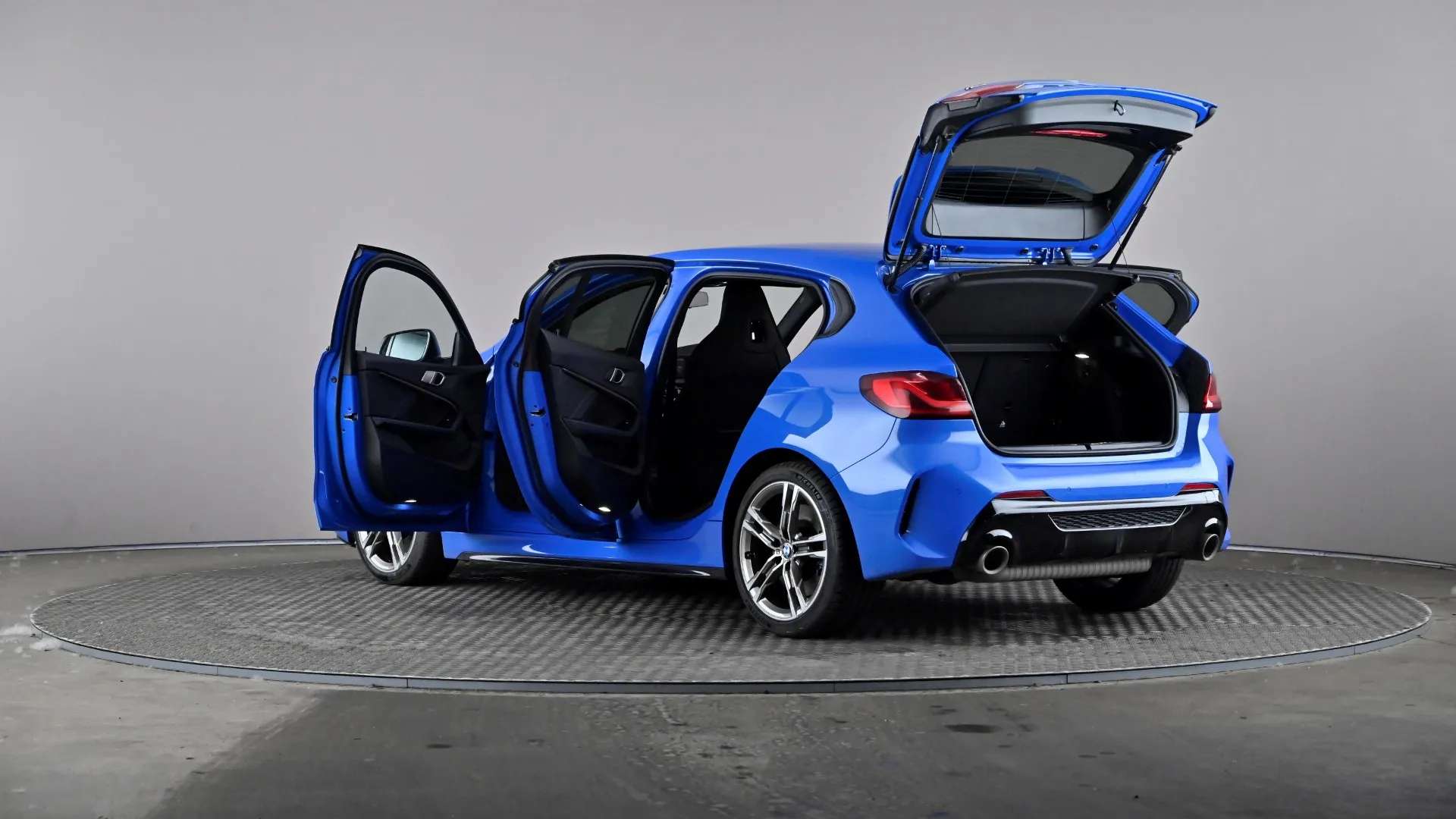 2021 BMW 1 SERIES 2021 BMW 1 SERIES