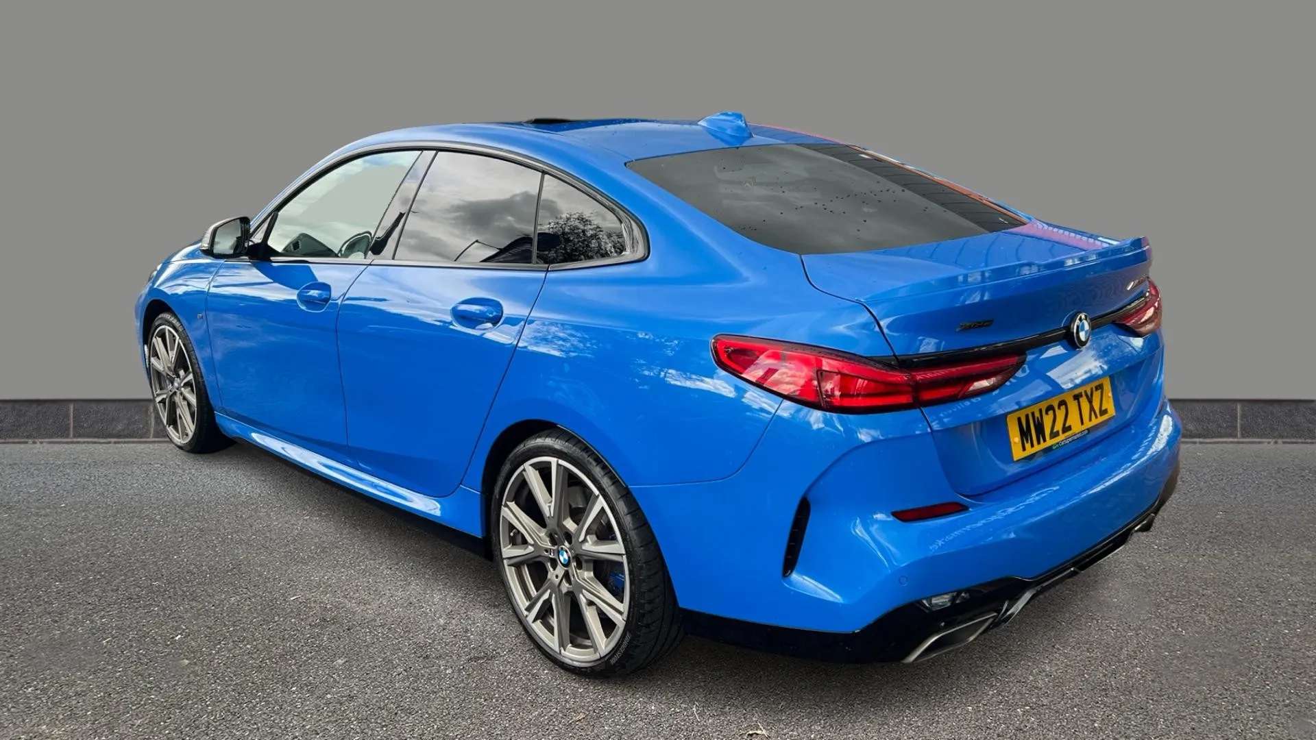 A 2022 BMW 2 SERIES M235i xDrive Step Auto A 2022 BMW 2 SERIES M235i xDrive Step Auto
