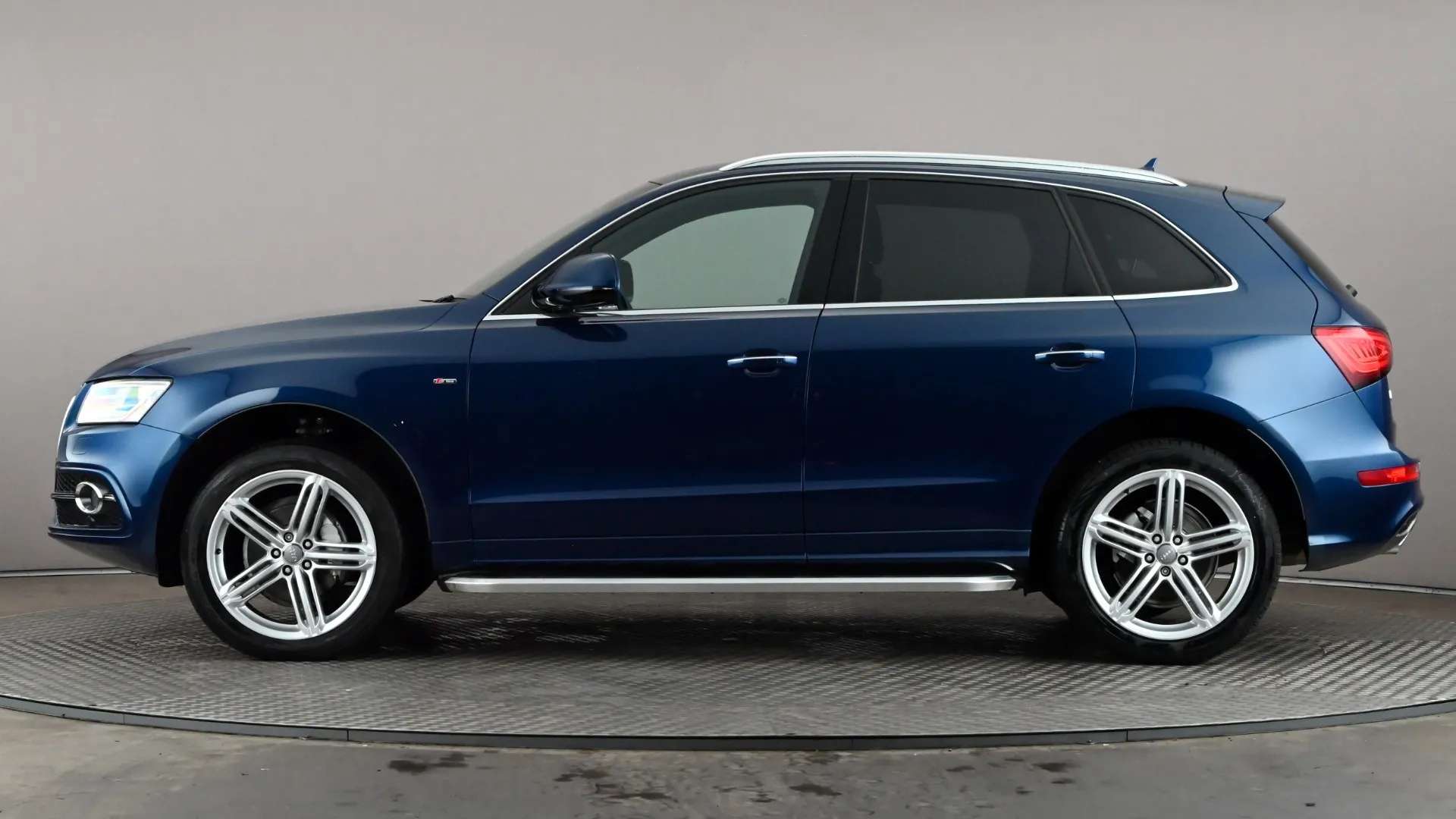2015 AUDI Q5 2015 AUDI Q5