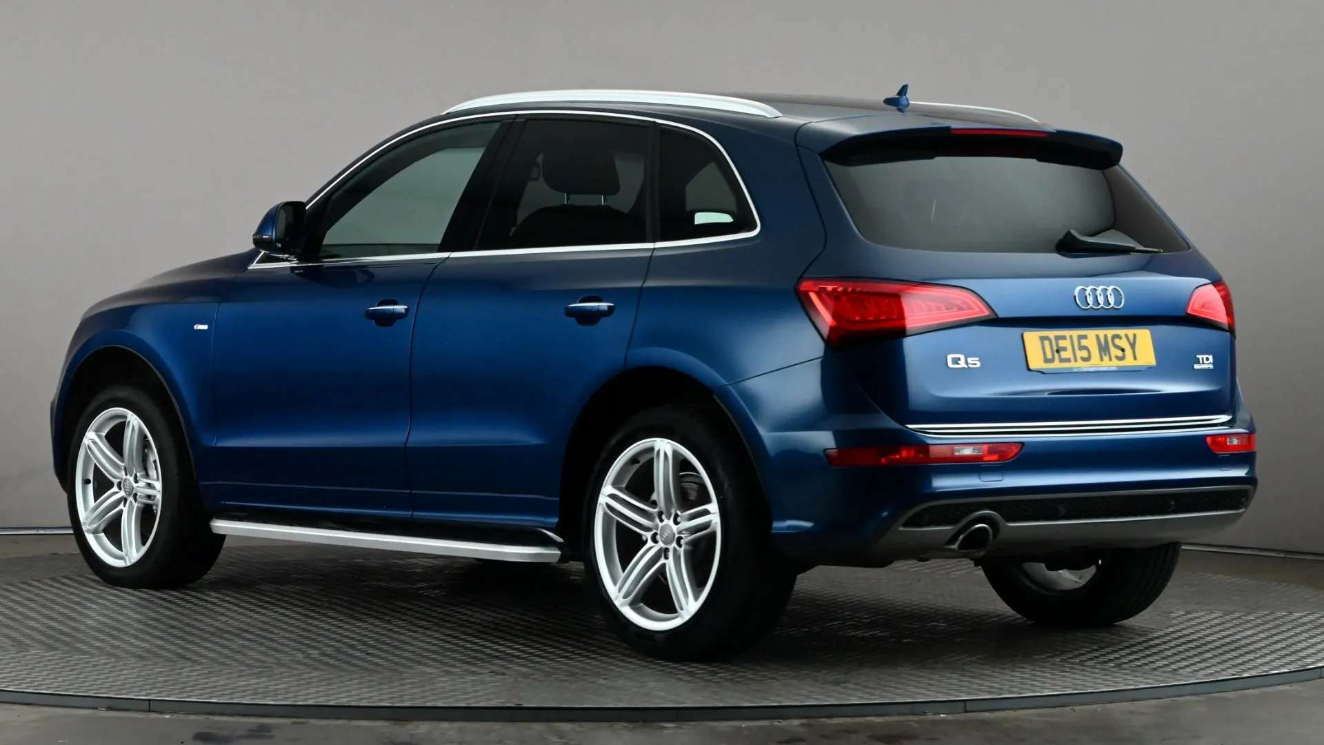 2015 AUDI Q5 2015 AUDI Q5