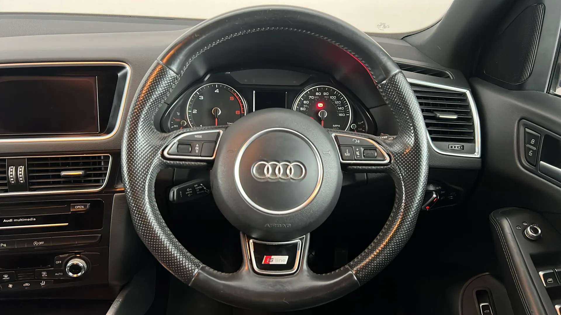 2015 AUDI Q5 2015 AUDI Q5