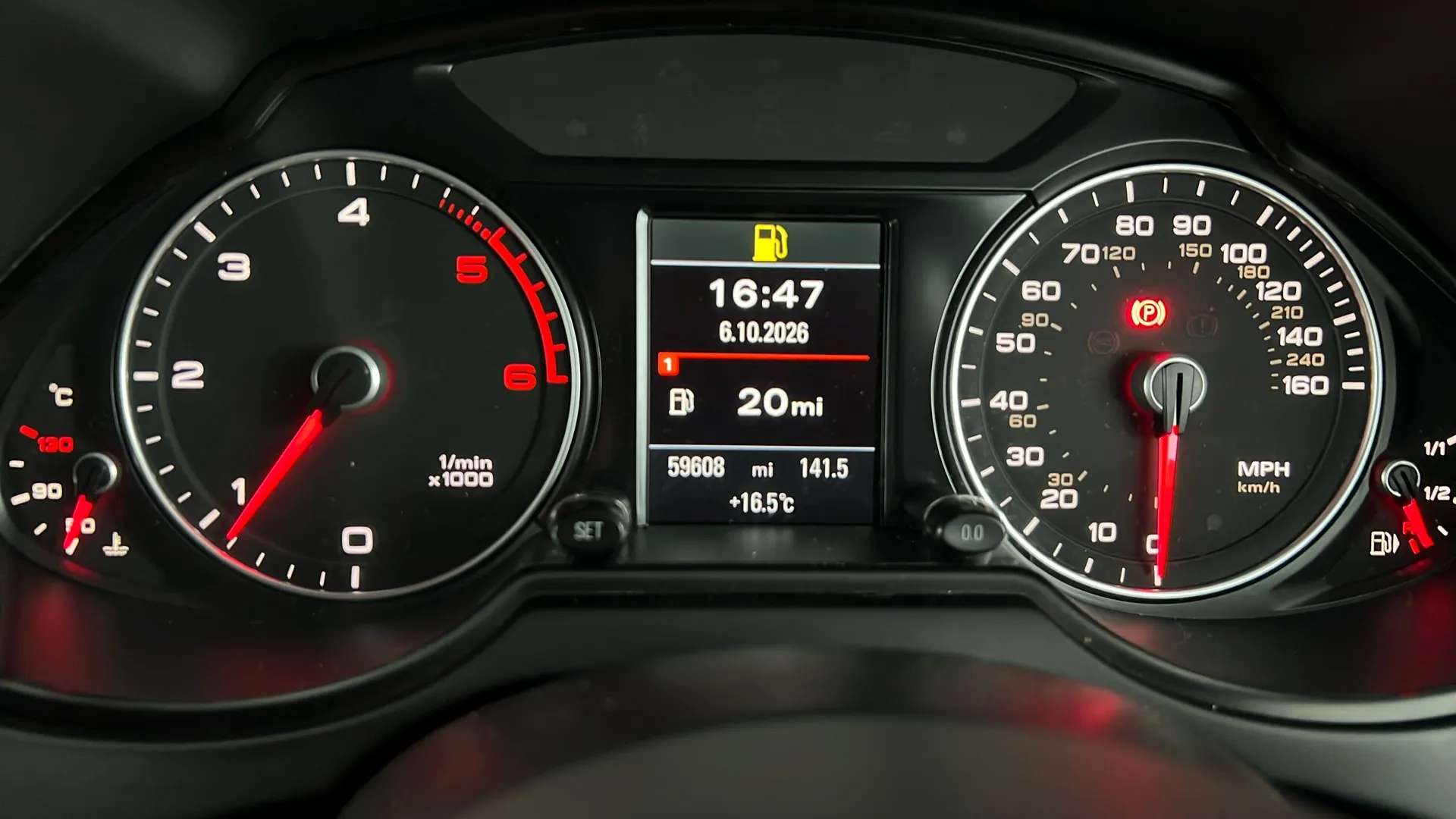 2015 AUDI Q5 2015 AUDI Q5