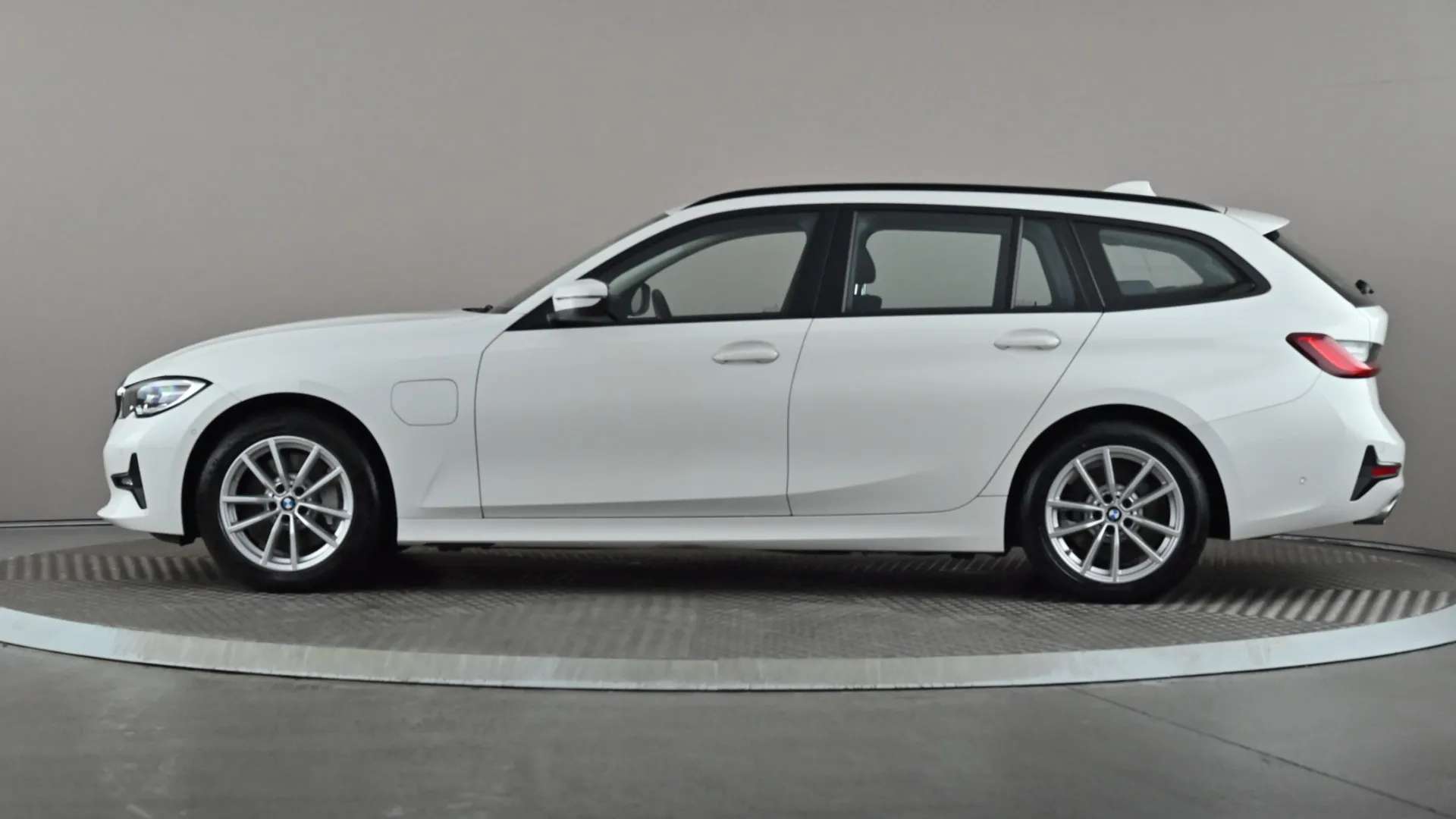 2021 BMW 3 SERIES TOURING 2021 BMW 3 SERIES TOURING