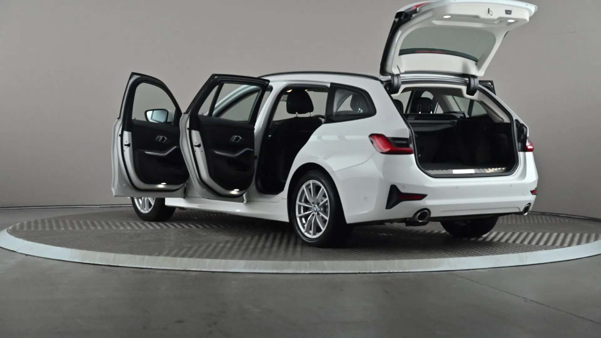 2021 BMW 3 SERIES TOURING 2021 BMW 3 SERIES TOURING