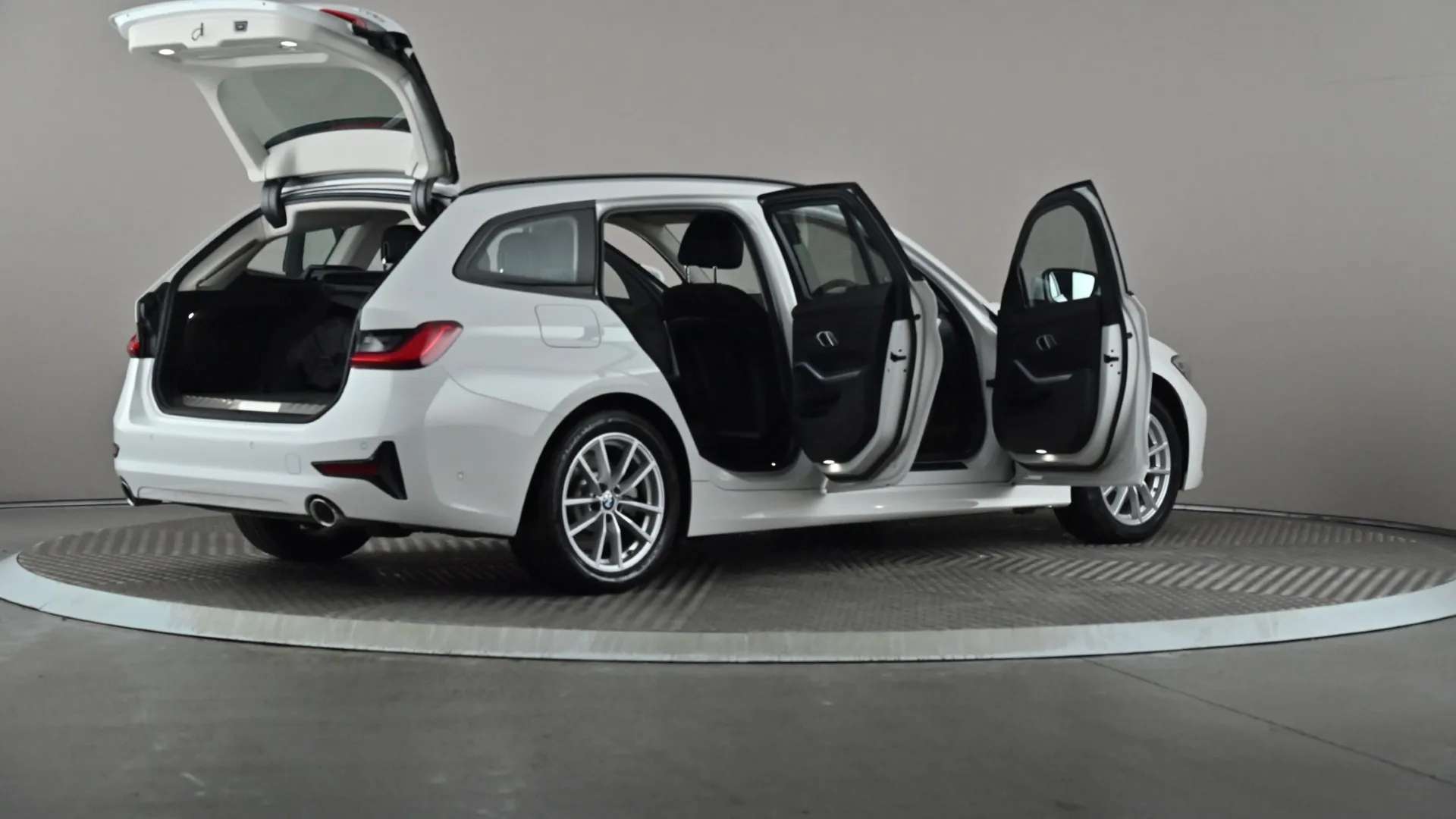 2021 BMW 3 SERIES TOURING 2021 BMW 3 SERIES TOURING