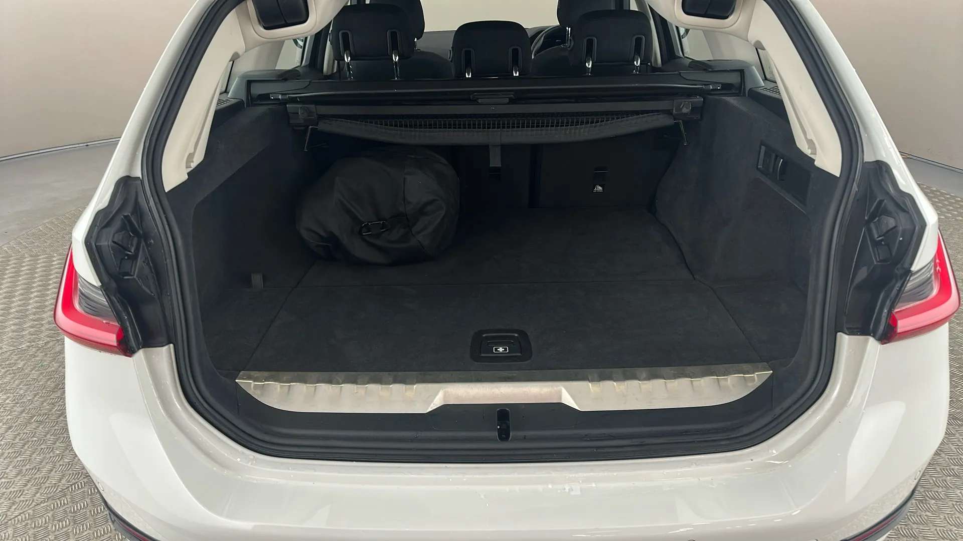 2021 BMW 3 SERIES TOURING 2021 BMW 3 SERIES TOURING