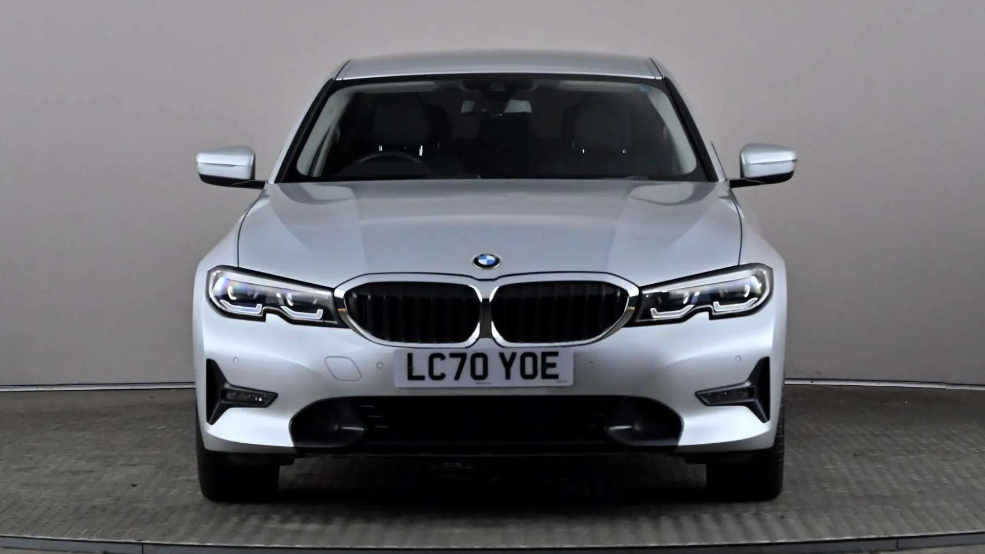 A 2021 BMW 3 SERIES 330e Sport Pro Step Auto A 2021 BMW 3 SERIES 330e Sport Pro Step Auto