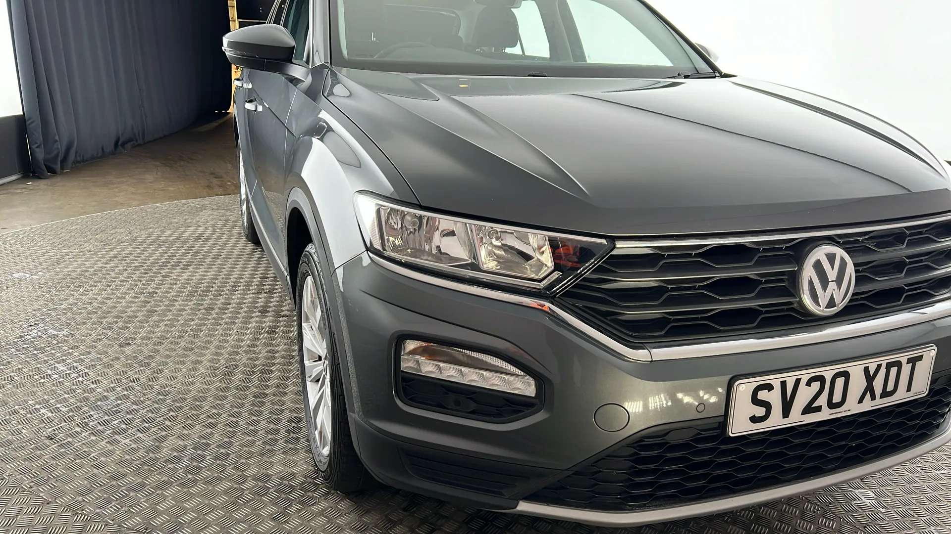 2020 VOLKSWAGEN T-ROC 2020 VOLKSWAGEN T-ROC