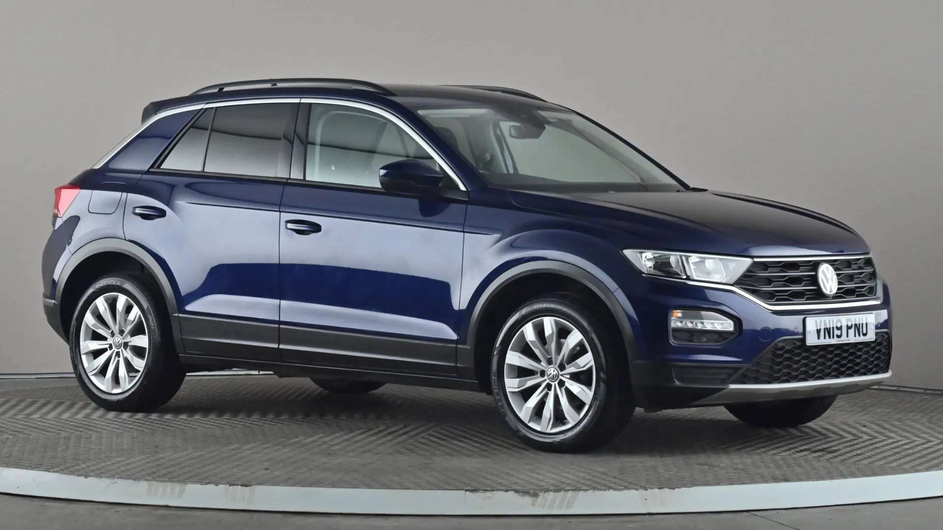 A 2019 VOLKSWAGEN T-ROC 1.0 TSI SE A 2019 VOLKSWAGEN T-ROC 1.0 TSI SE