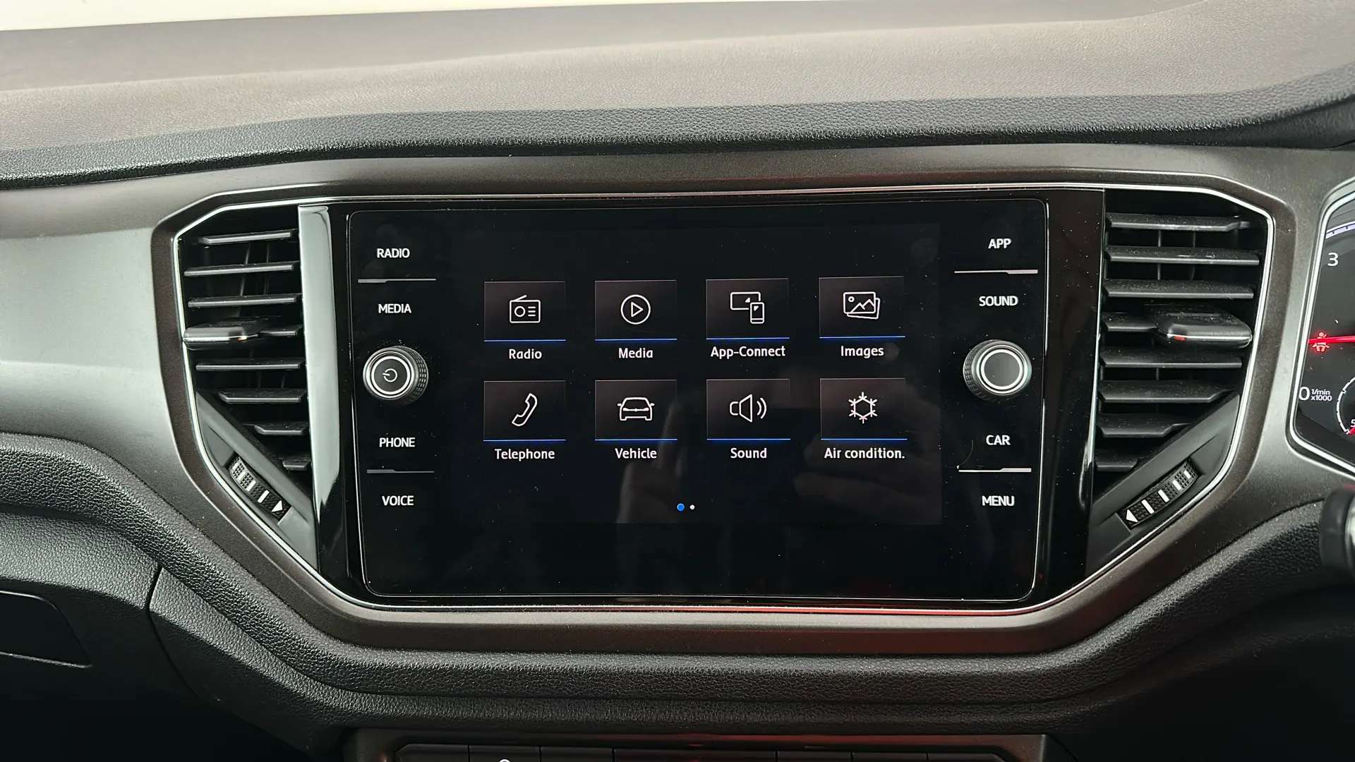 2019 VOLKSWAGEN T-ROC 2019 VOLKSWAGEN T-ROC