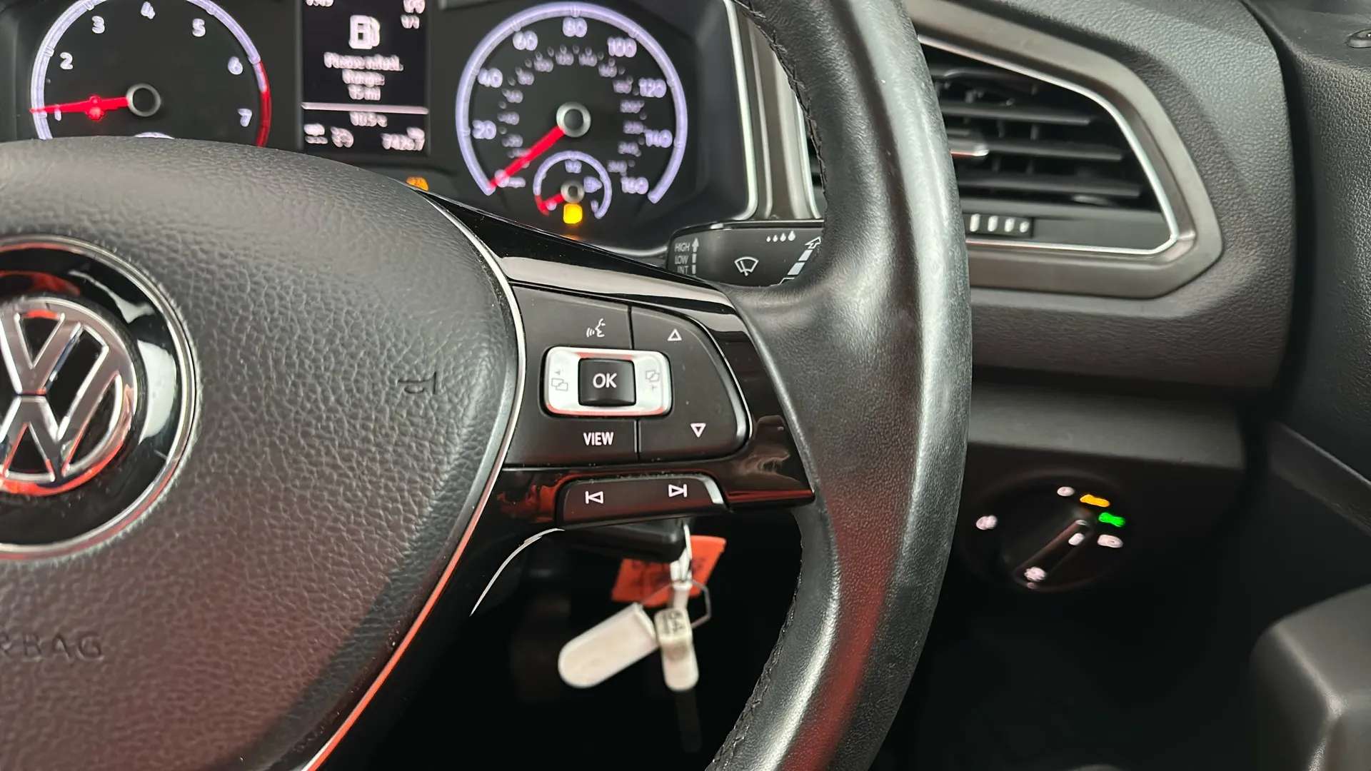 2019 VOLKSWAGEN T-ROC 2019 VOLKSWAGEN T-ROC