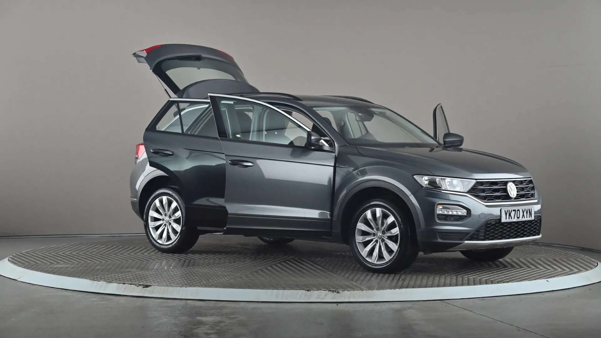 2020 VOLKSWAGEN T-ROC 2020 VOLKSWAGEN T-ROC