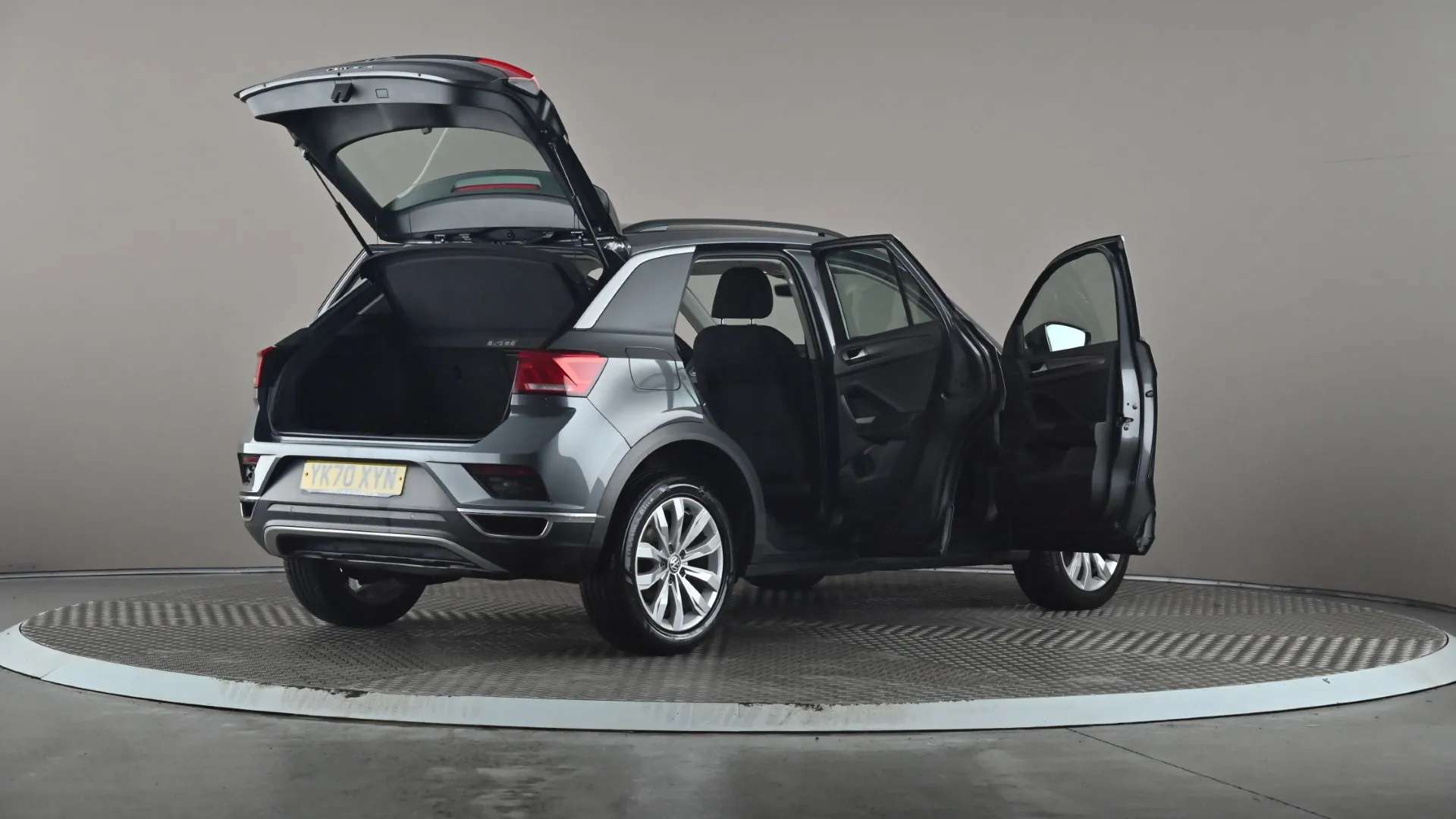 2020 VOLKSWAGEN T-ROC 2020 VOLKSWAGEN T-ROC