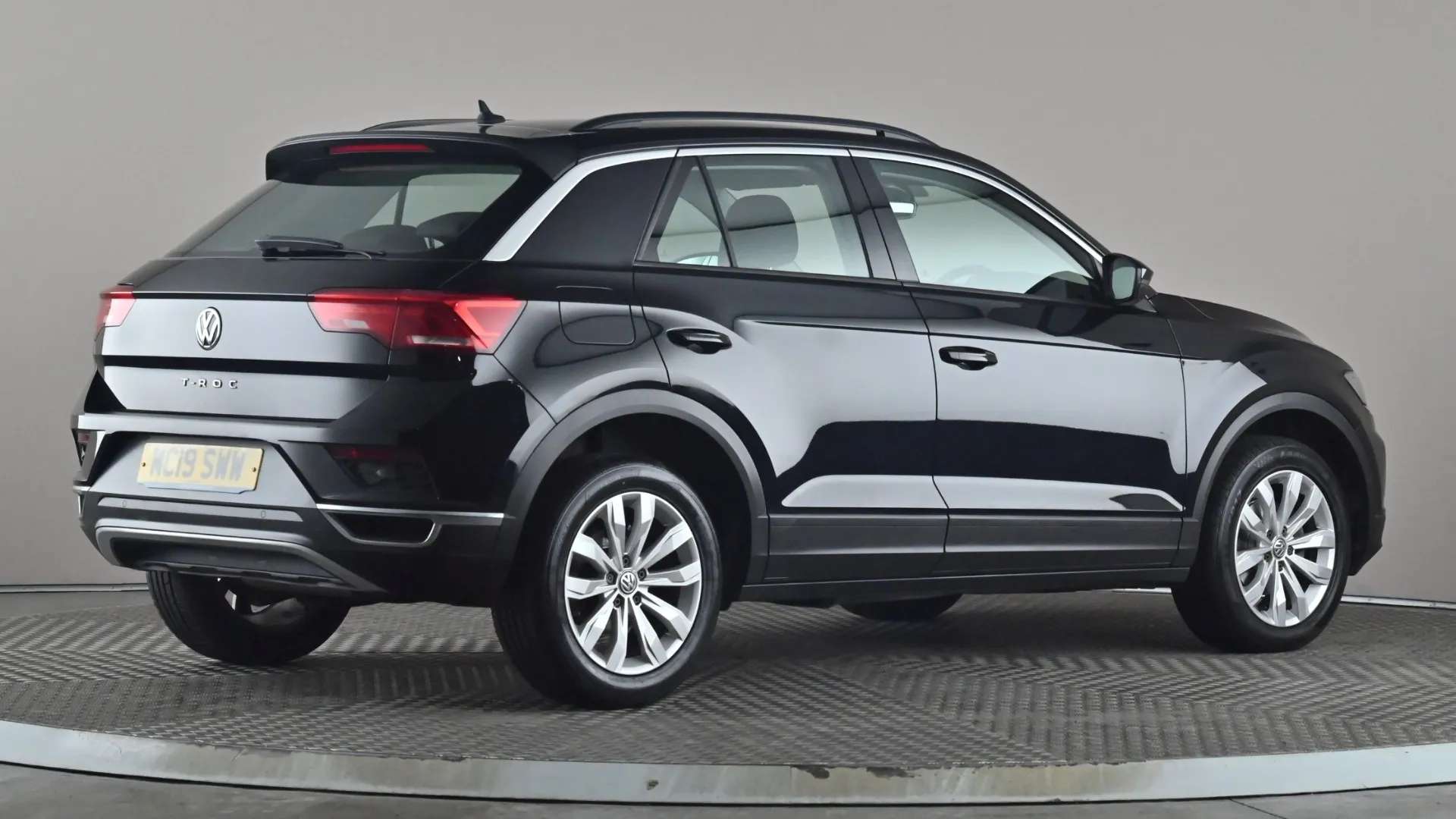 2019 VOLKSWAGEN T-ROC 2019 VOLKSWAGEN T-ROC