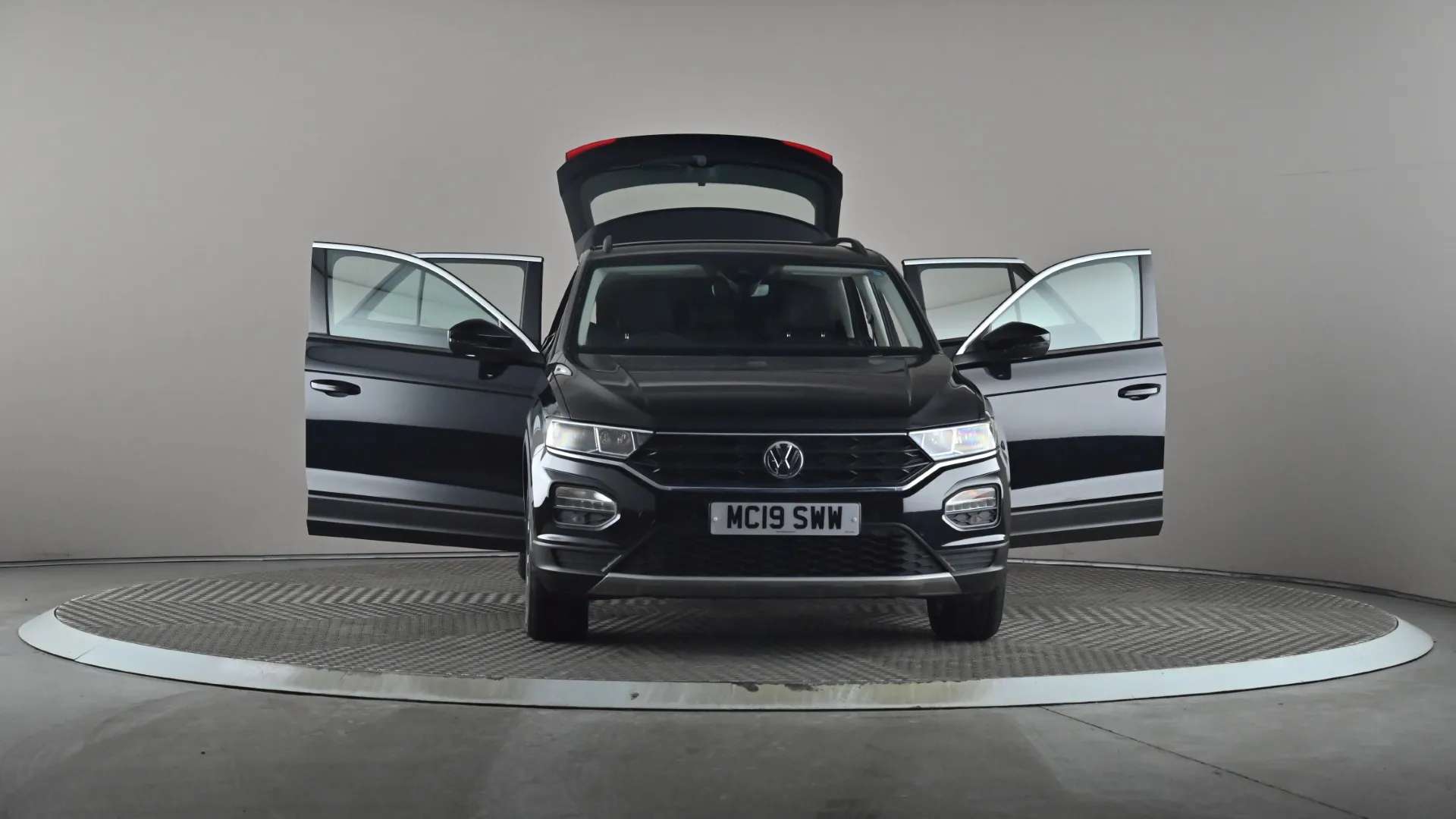 2019 VOLKSWAGEN T-ROC 2019 VOLKSWAGEN T-ROC