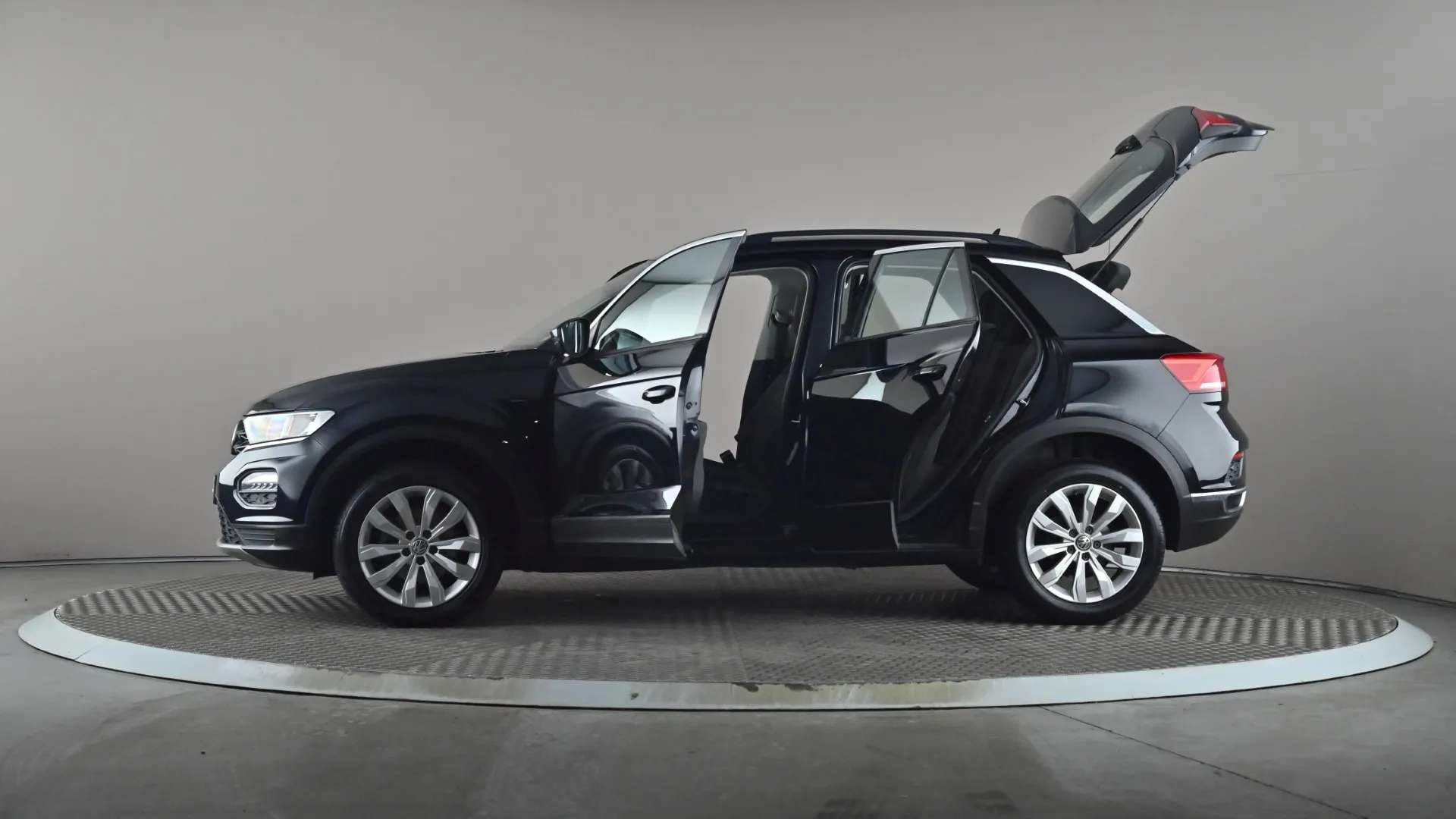 2019 VOLKSWAGEN T-ROC 2019 VOLKSWAGEN T-ROC