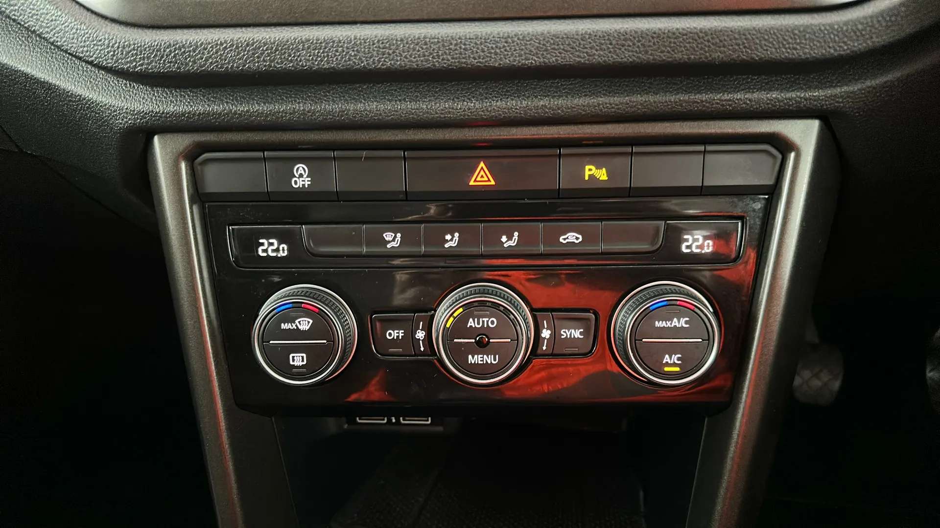2019 VOLKSWAGEN T-ROC 2019 VOLKSWAGEN T-ROC