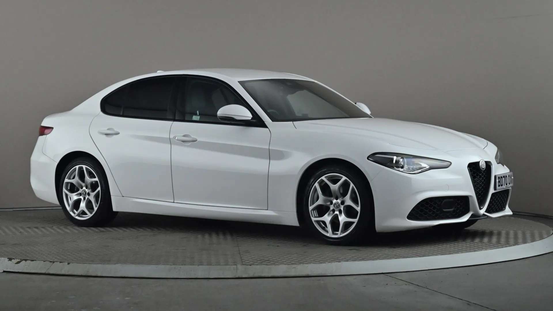A 2020 ALFA ROMEO GIULIA 2.2 JTDM-2 190 Speciale Auto A 2020 ALFA ROMEO GIULIA 2.2 JTDM-2 190 Speciale Auto