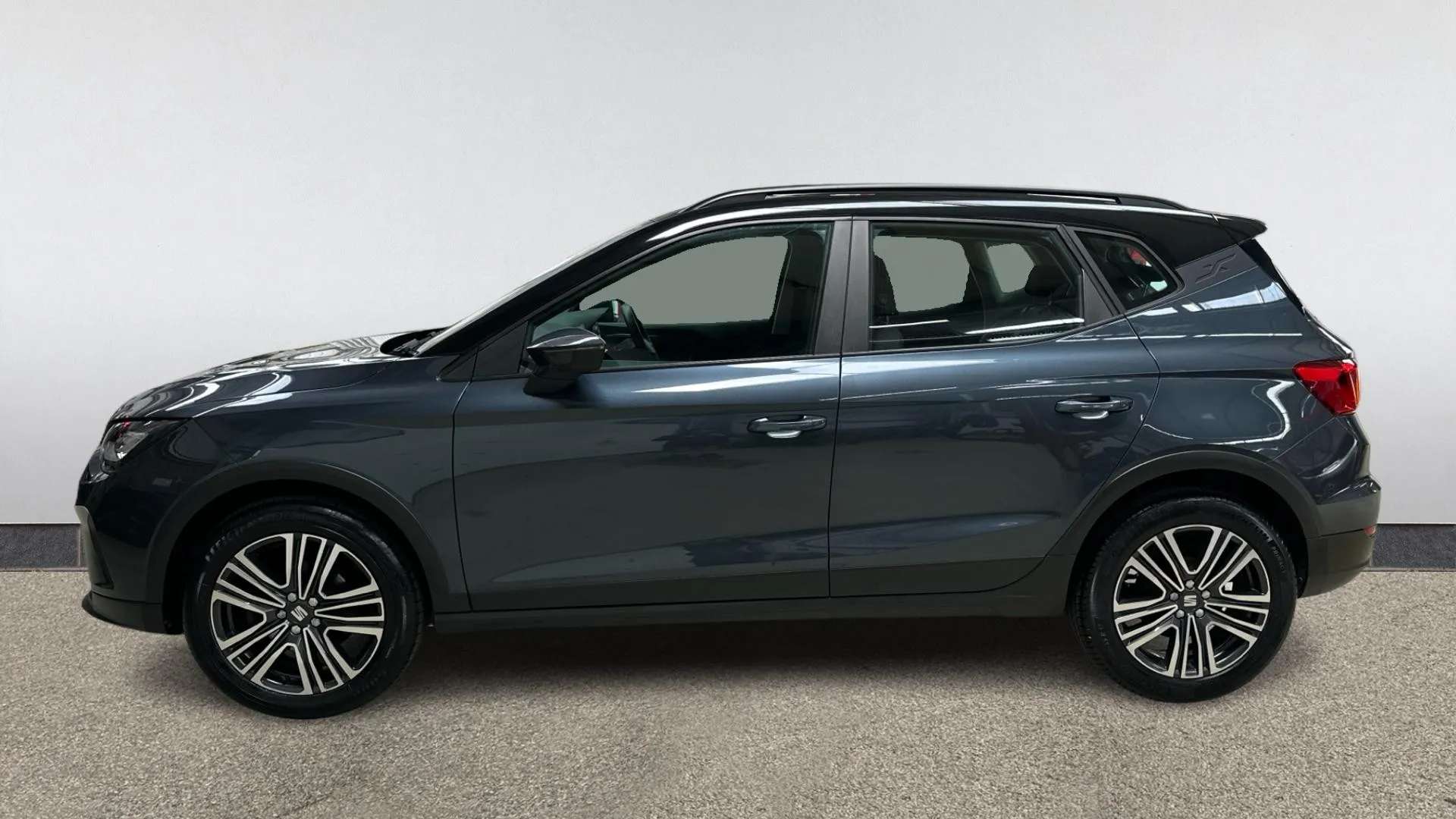 A 2023 SEAT ARONA 1.0 TSI SE A 2023 SEAT ARONA 1.0 TSI SE