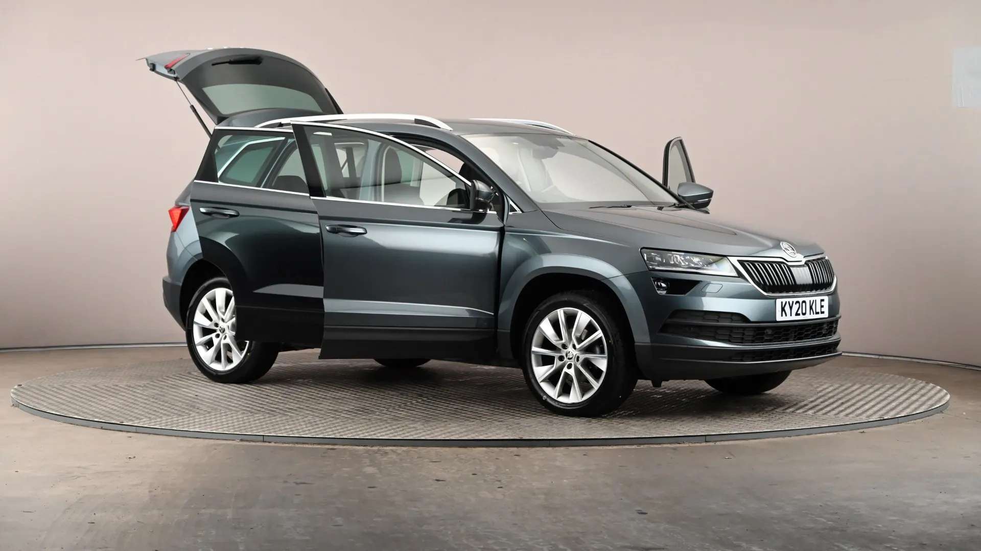 2020 SKODA KAROQ 2020 SKODA KAROQ