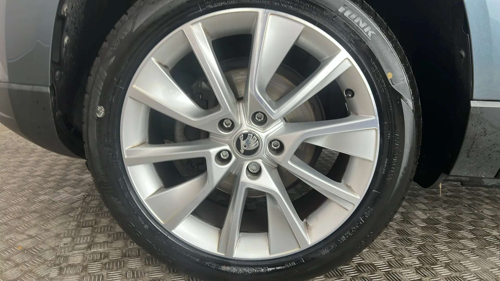 2020 SKODA KAROQ 2020 SKODA KAROQ