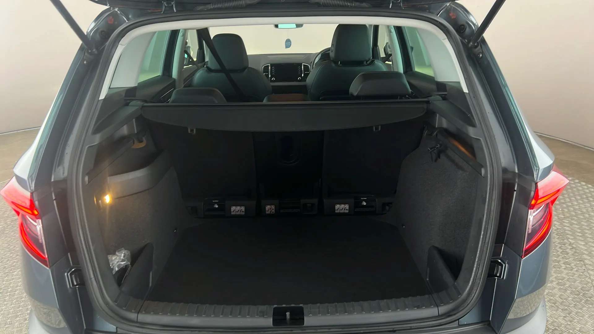 2020 SKODA KAROQ 2020 SKODA KAROQ