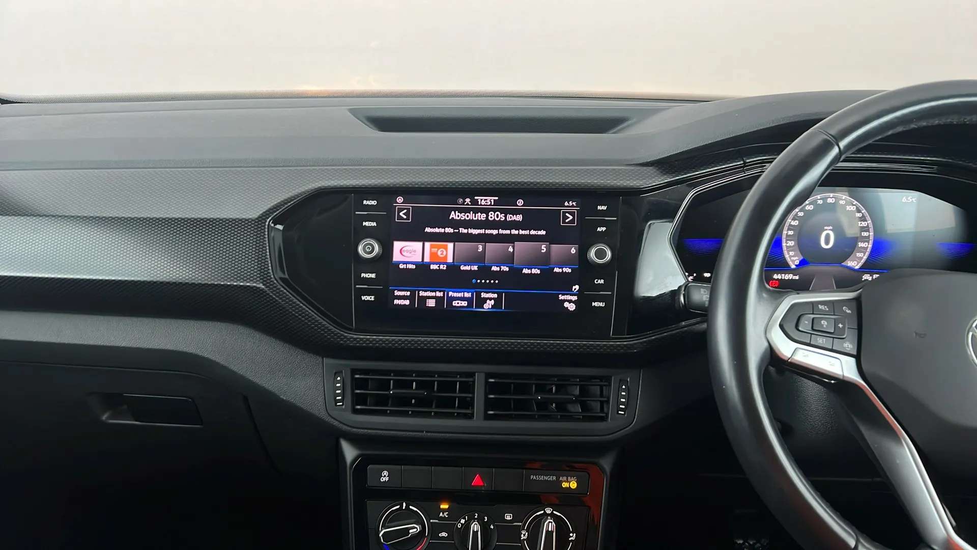 2022 VOLKSWAGEN T-CROSS 2022 VOLKSWAGEN T-CROSS