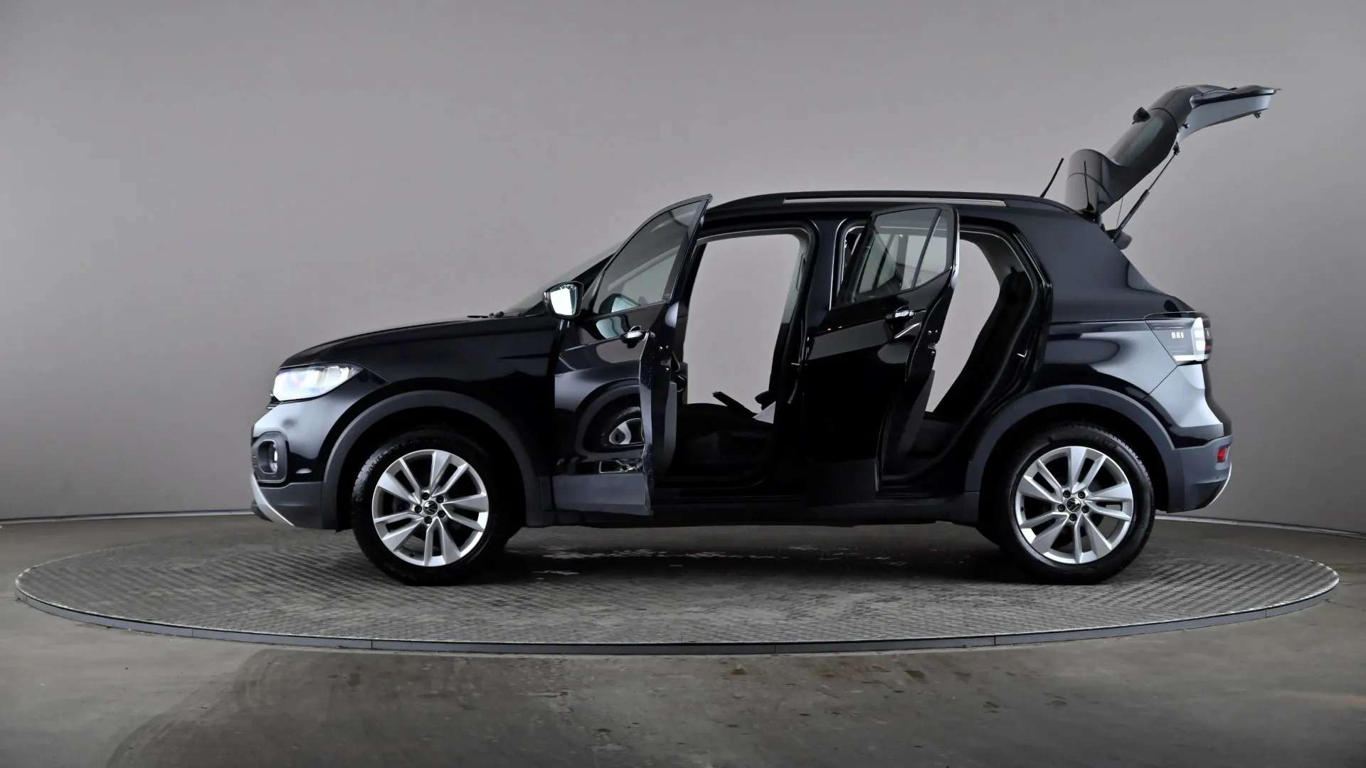 2021 VOLKSWAGEN T-CROSS 2021 VOLKSWAGEN T-CROSS