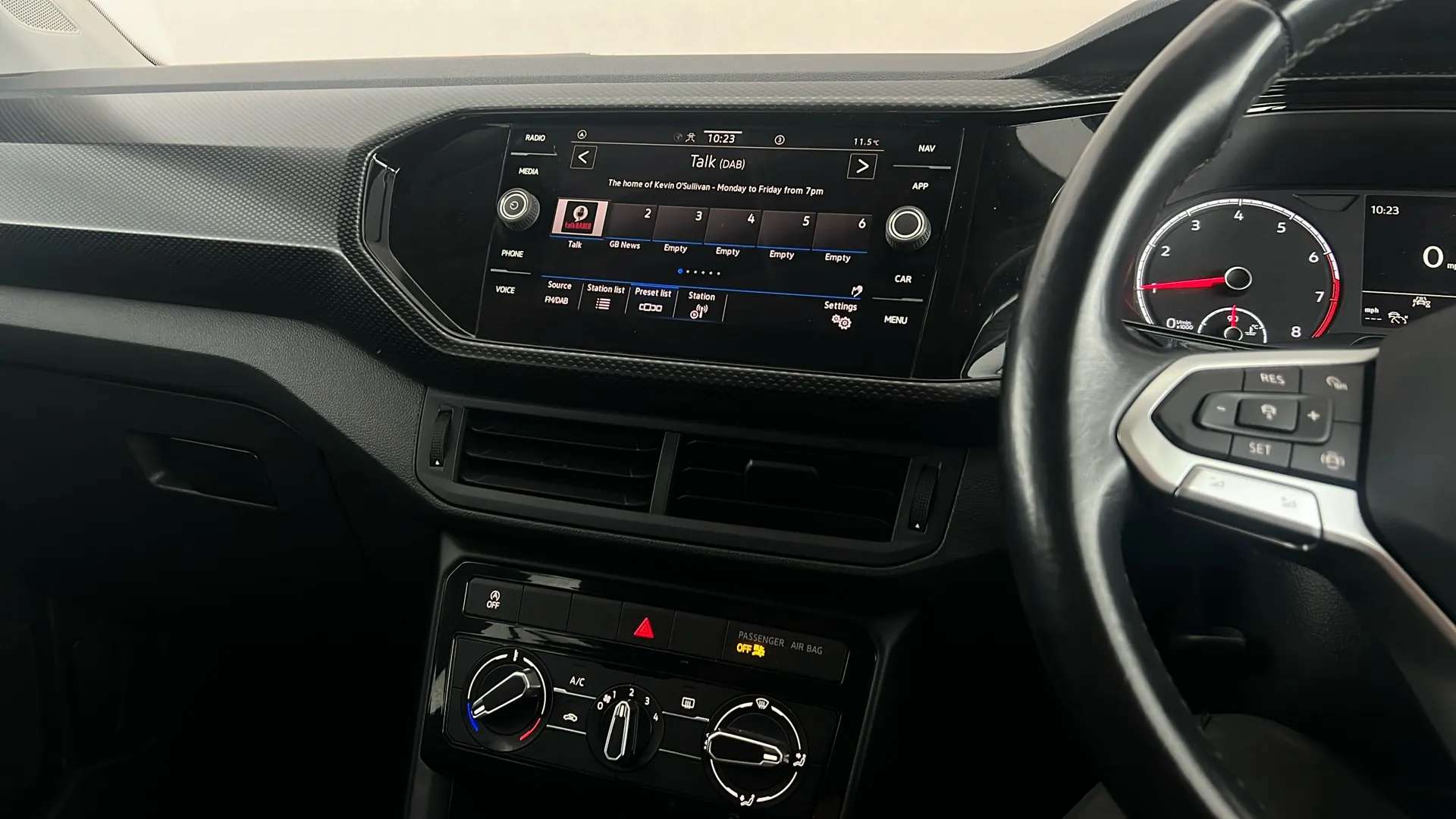 2021 VOLKSWAGEN T-CROSS 2021 VOLKSWAGEN T-CROSS