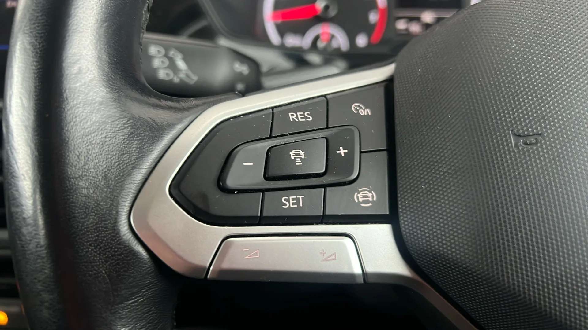 2021 VOLKSWAGEN T-CROSS 2021 VOLKSWAGEN T-CROSS