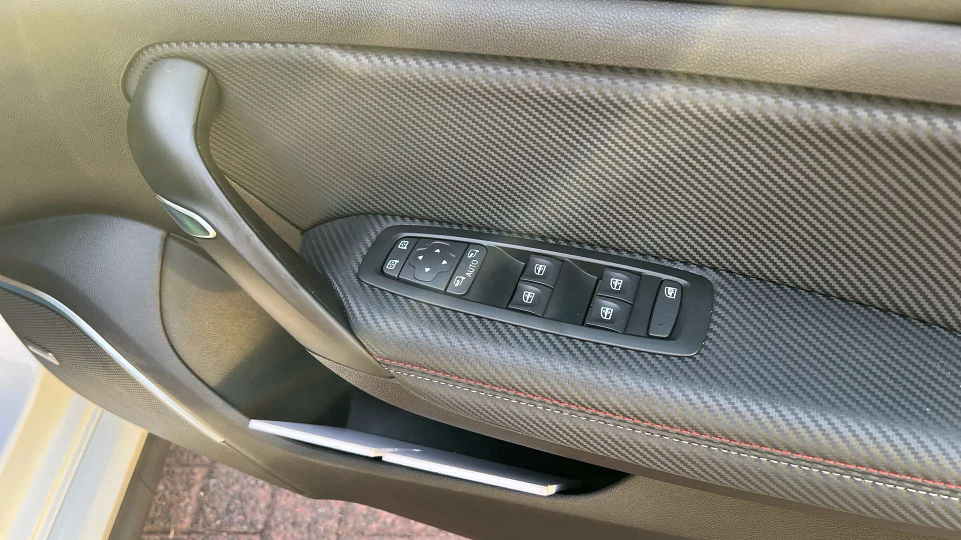 2021 RENAULT MEGANE R.S. 2021 RENAULT MEGANE R.S.