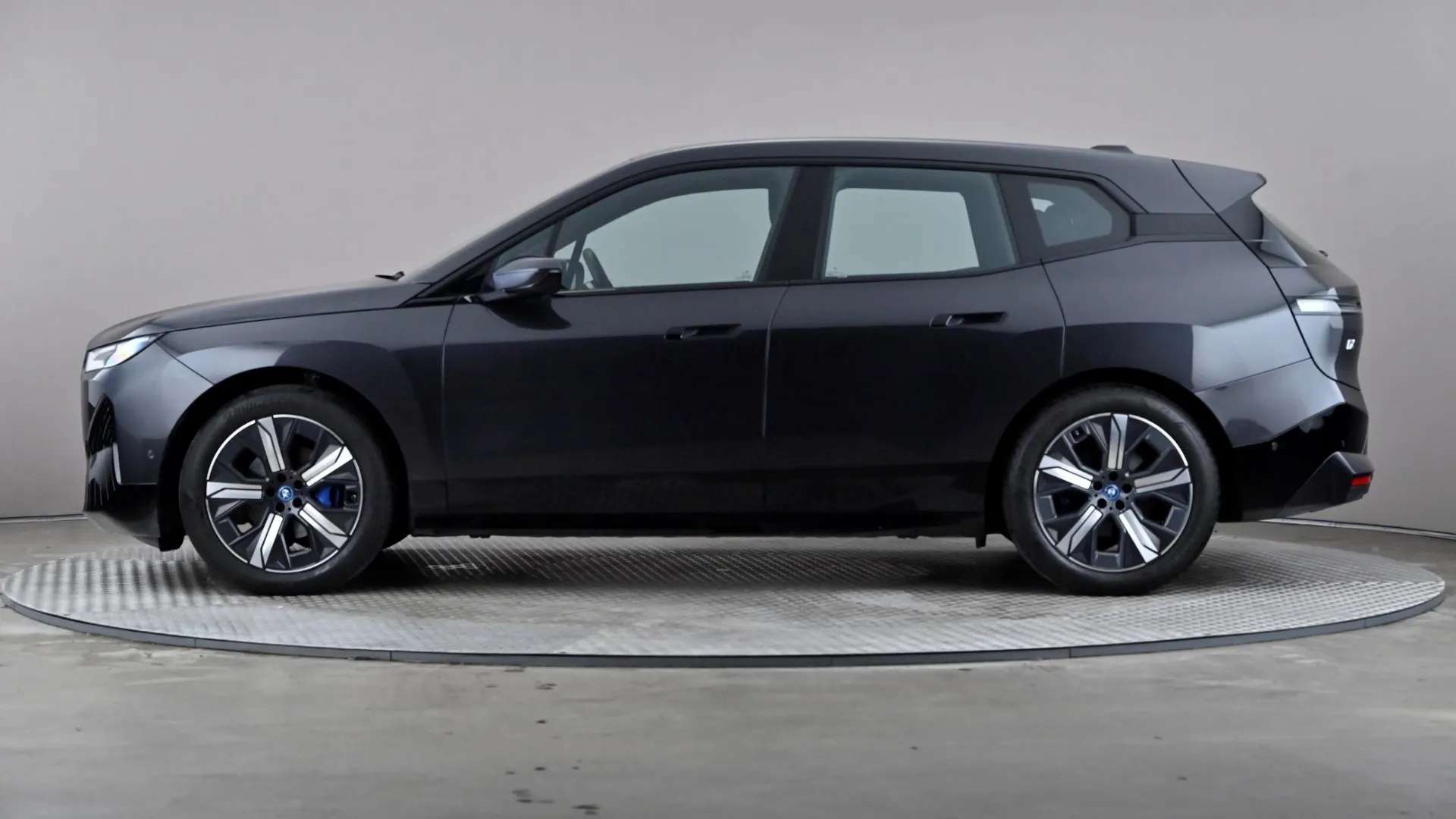 A 2023 BMW IX 240kW xDrive40 M Sport 76.6kWh Auto A 2023 BMW IX 240kW xDrive40 M Sport 76.6kWh Auto