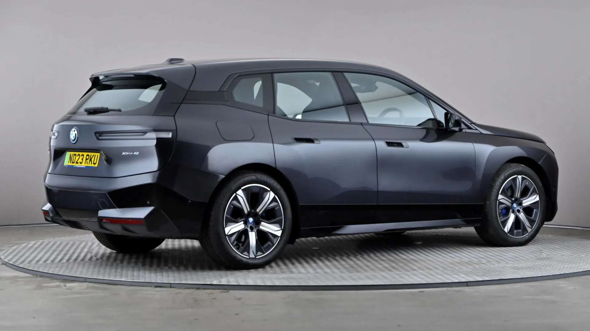 2023 BMW IX 2023 BMW IX