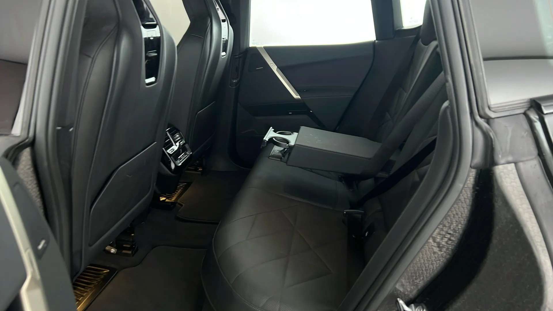 2023 BMW IX 2023 BMW IX