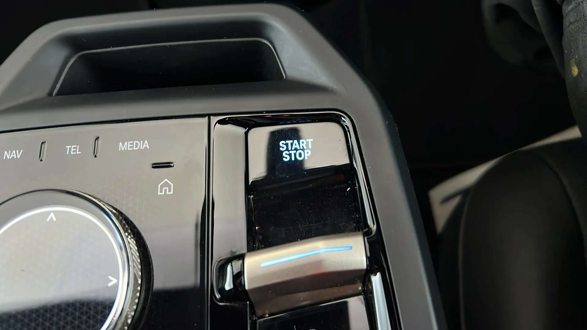 2023 BMW IX 2023 BMW IX