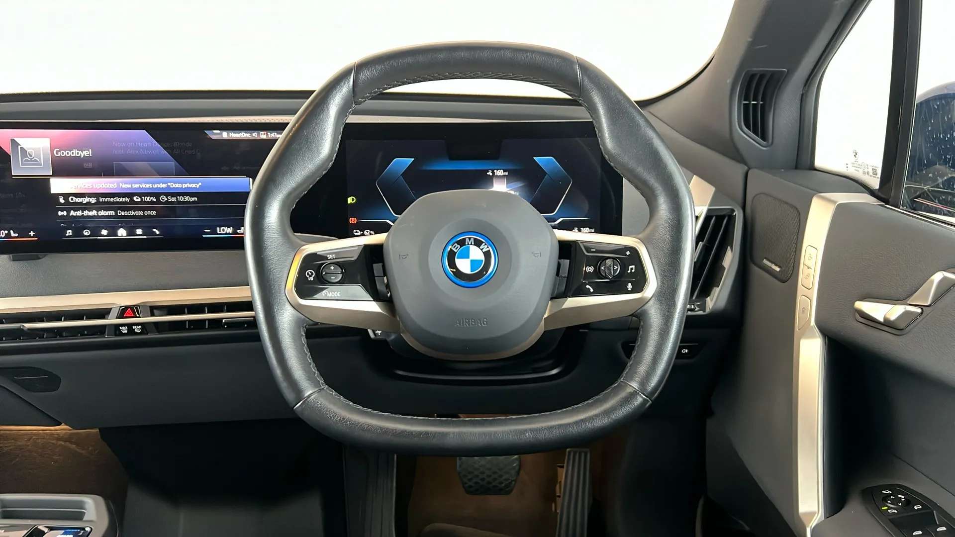 2023 BMW IX 2023 BMW IX