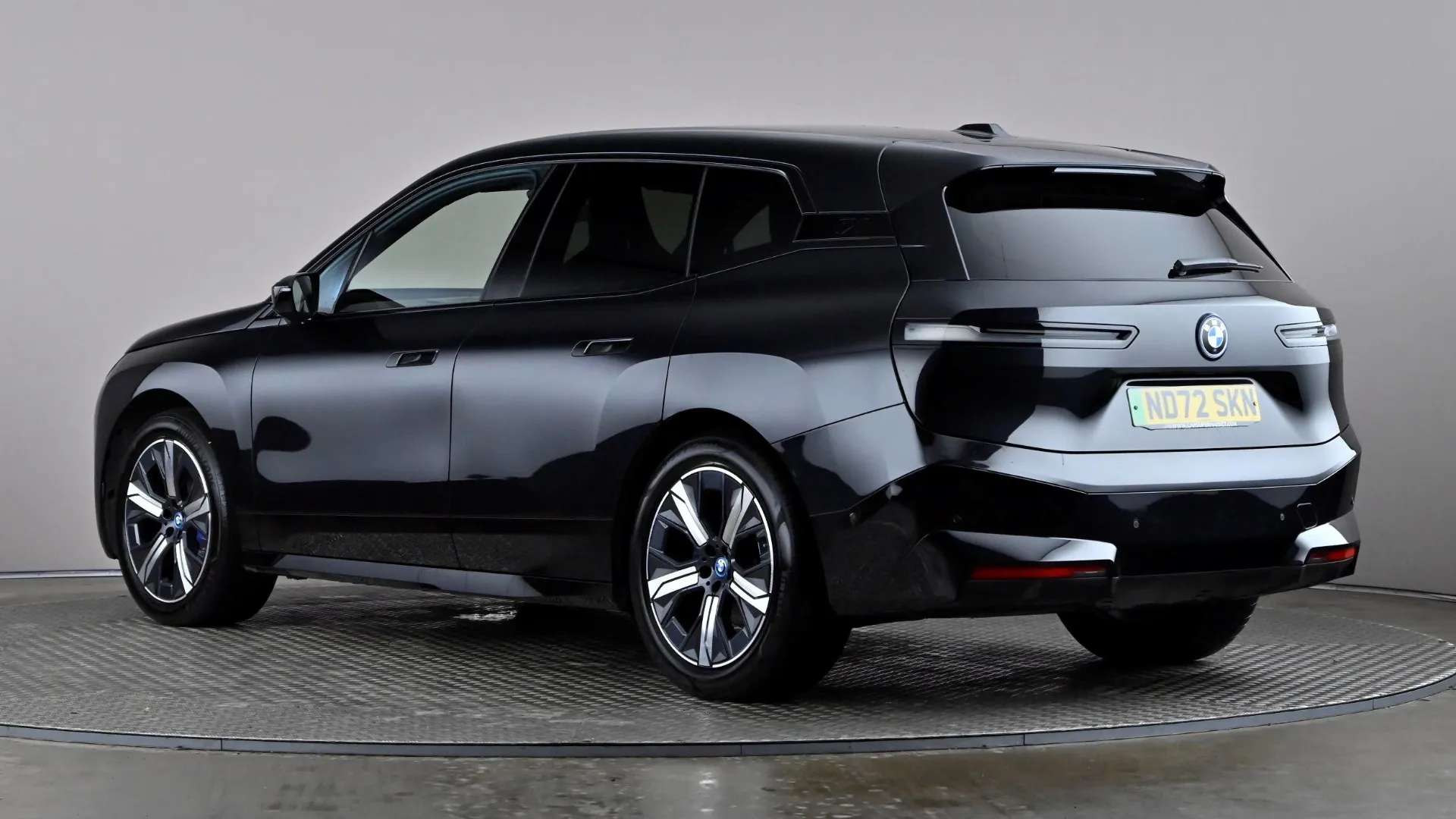 A 2022 BMW IX 240kW xDrive40 M Sport 76.6kWh Auto A 2022 BMW IX 240kW xDrive40 M Sport 76.6kWh Auto