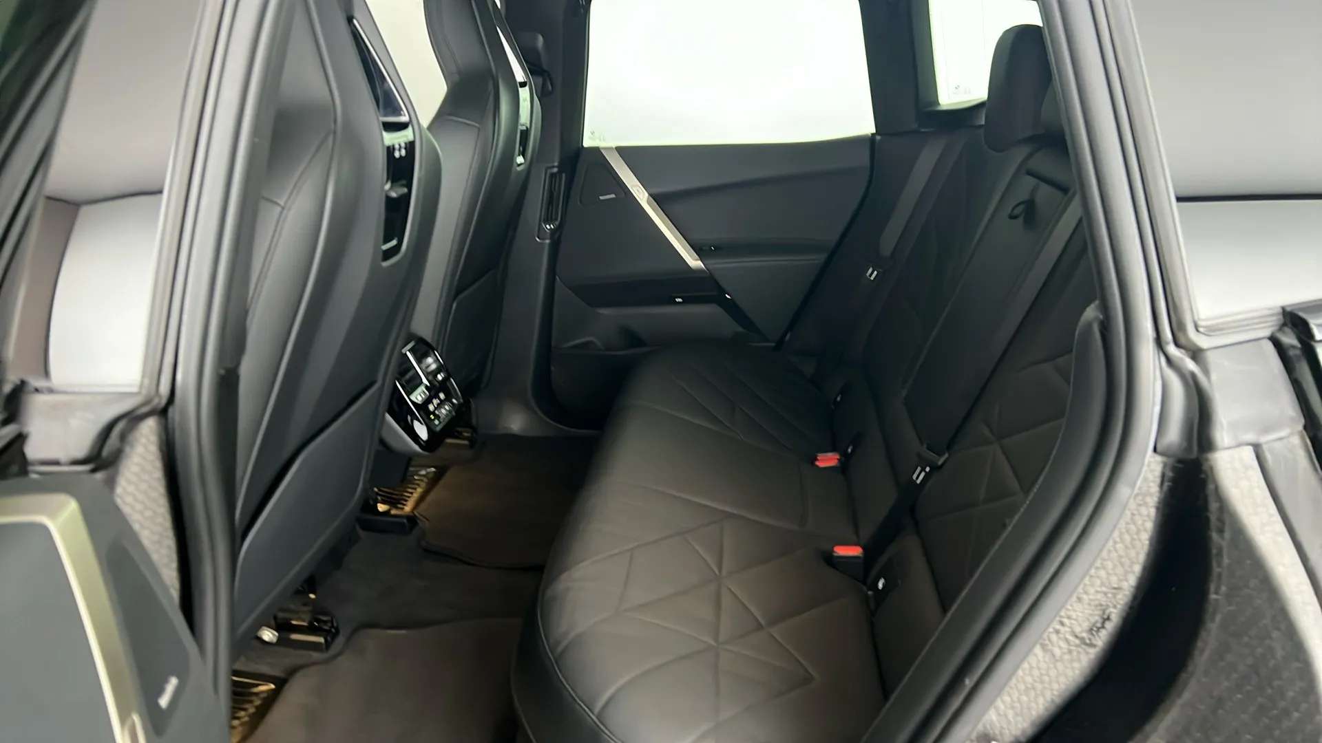 2022 BMW IX 2022 BMW IX