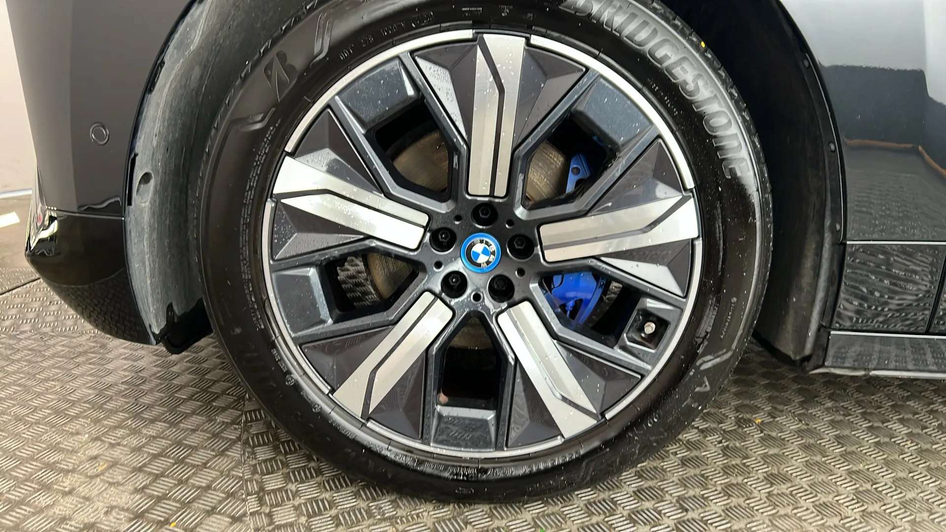 2022 BMW IX 2022 BMW IX