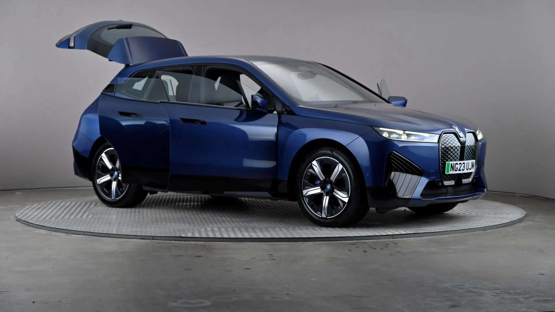 2023 BMW IX 2023 BMW IX