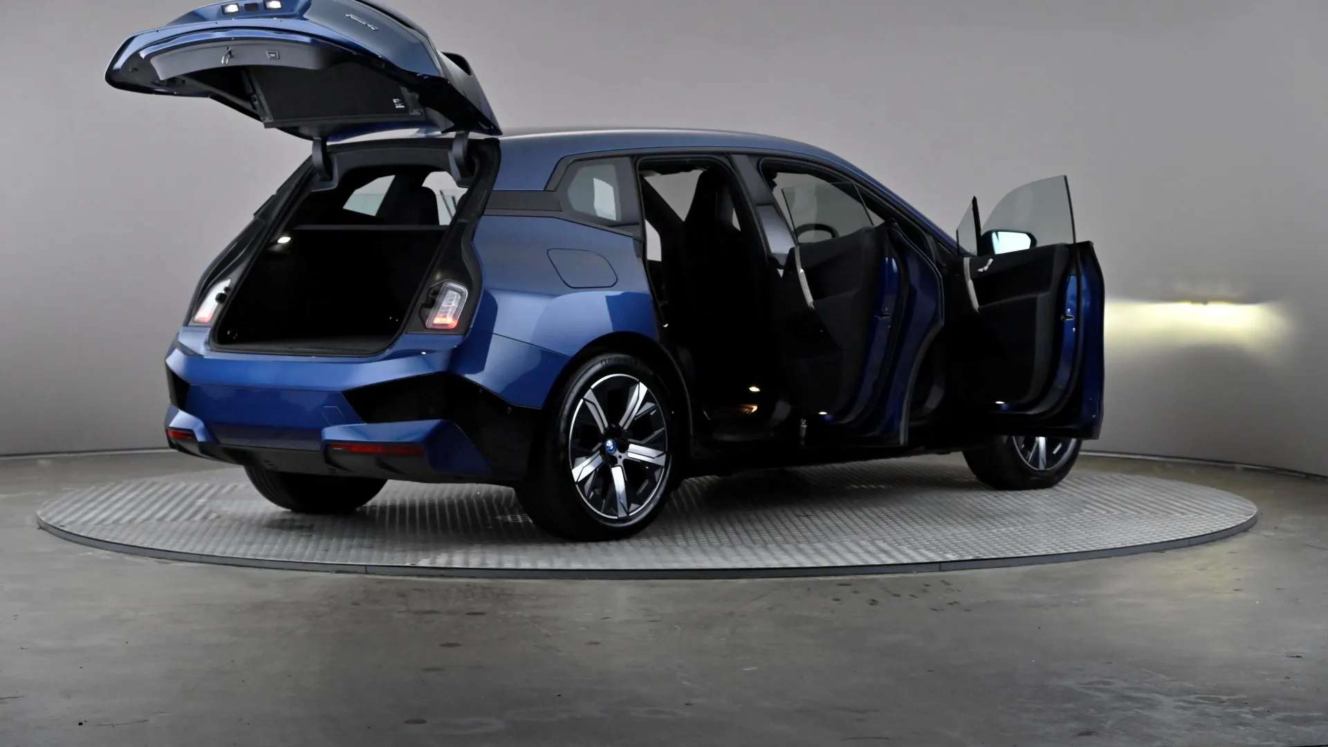 2023 BMW IX 2023 BMW IX