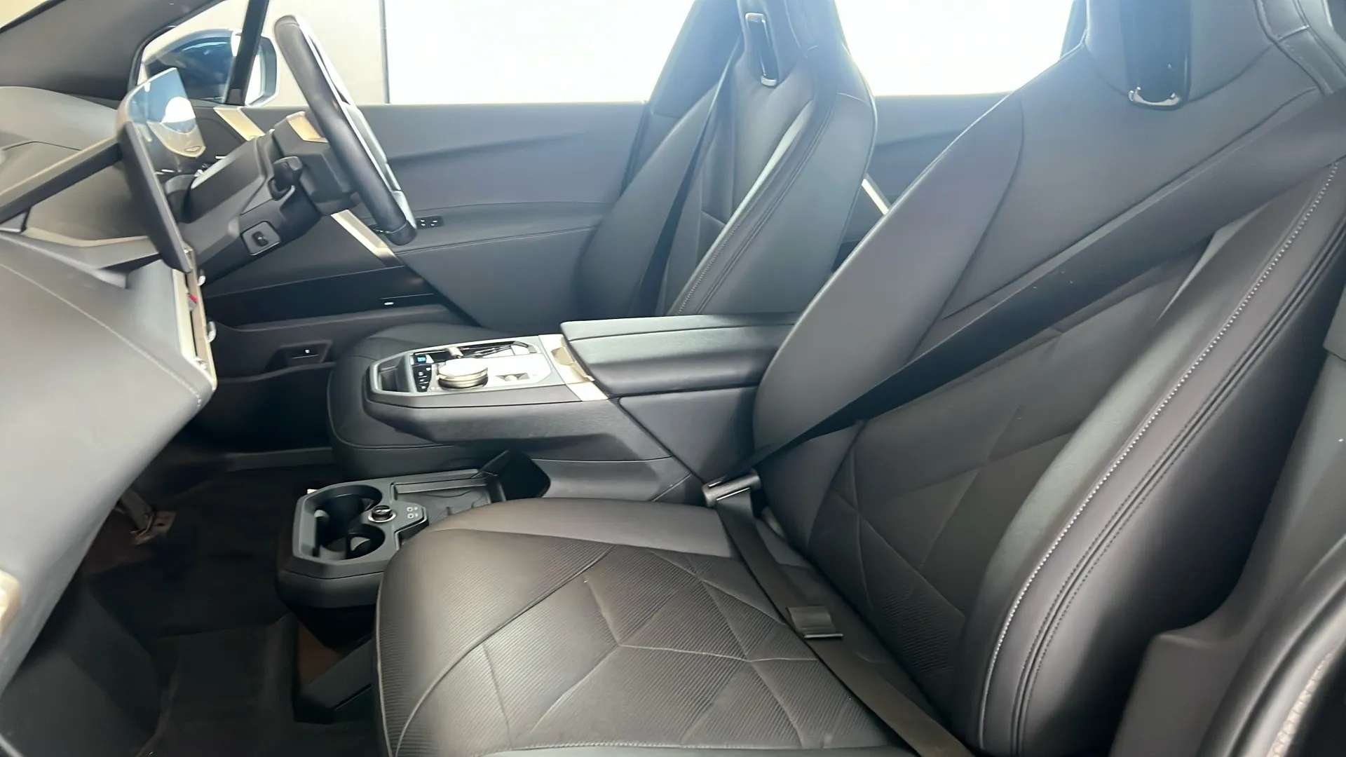 2023 BMW IX 2023 BMW IX