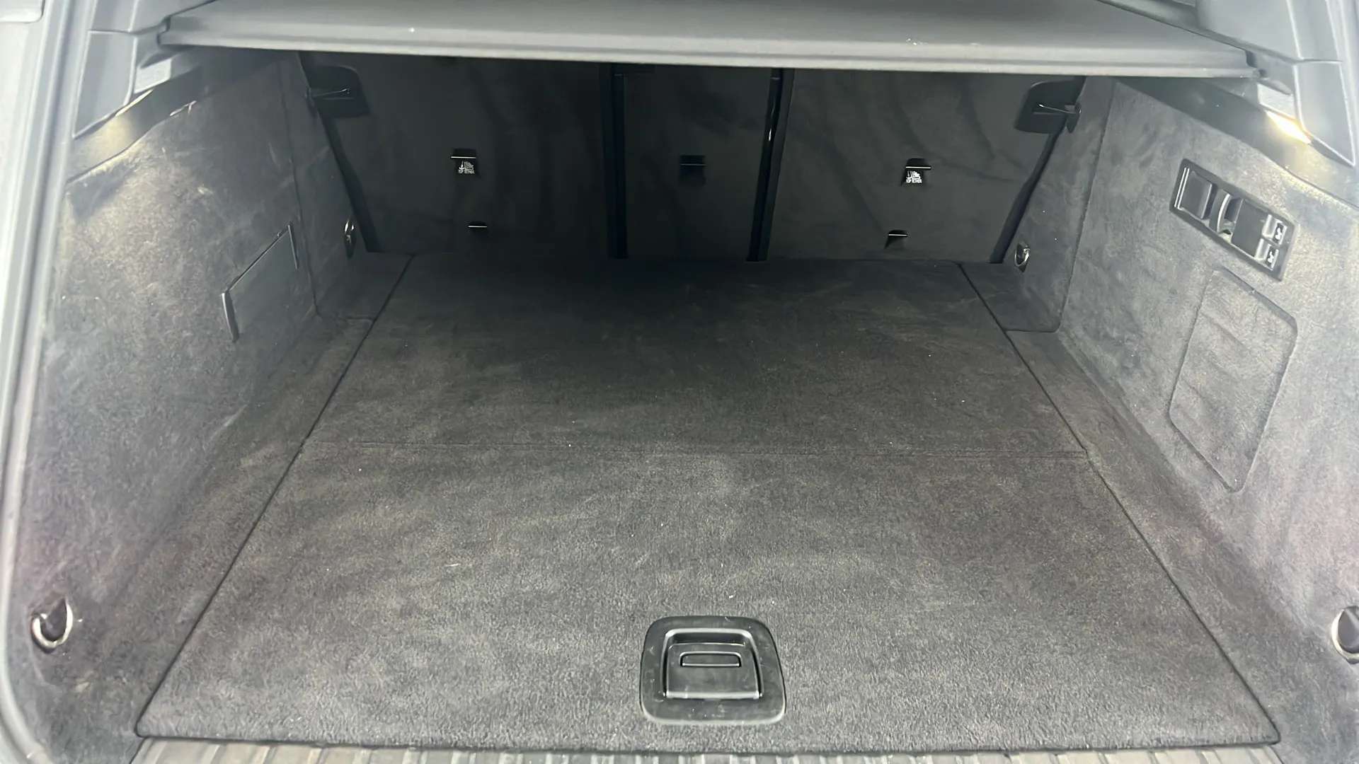 2023 BMW IX 2023 BMW IX