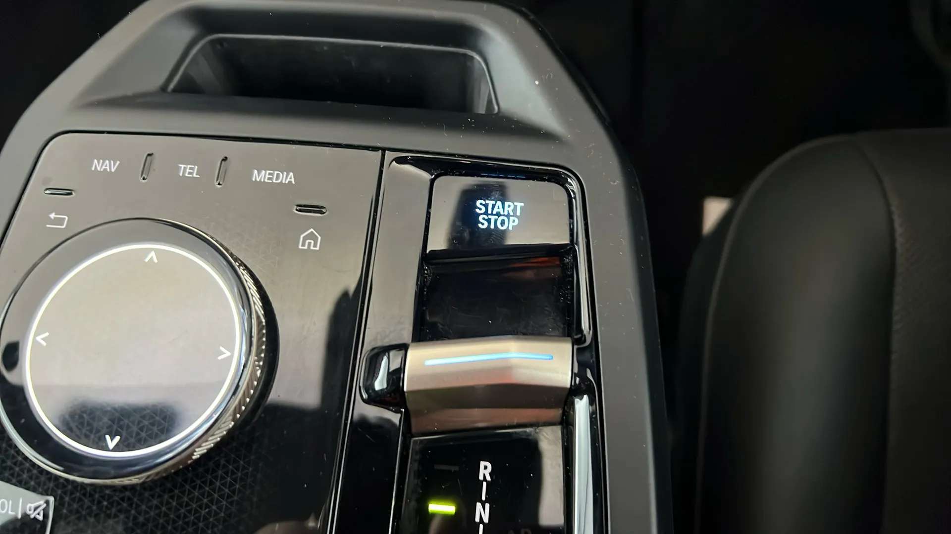 2023 BMW IX 2023 BMW IX