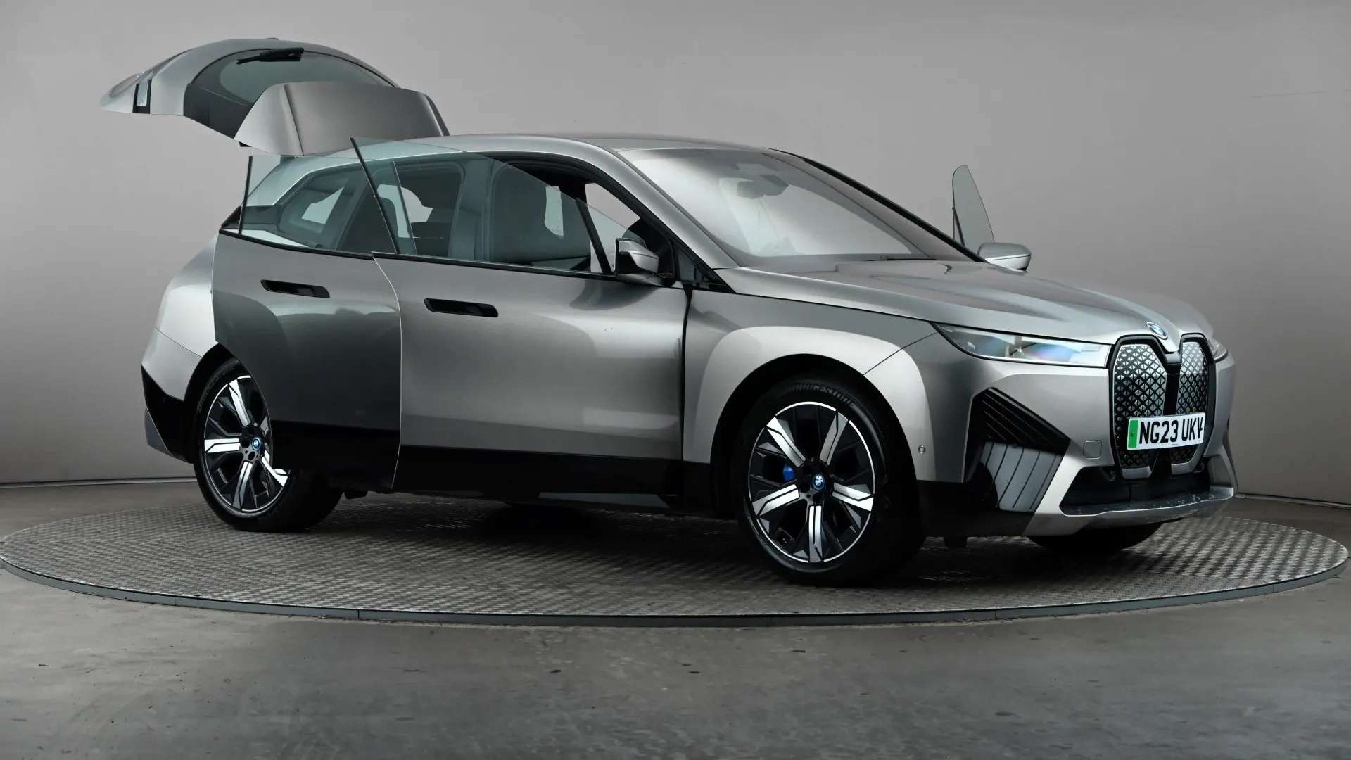 2023 BMW IX 2023 BMW IX