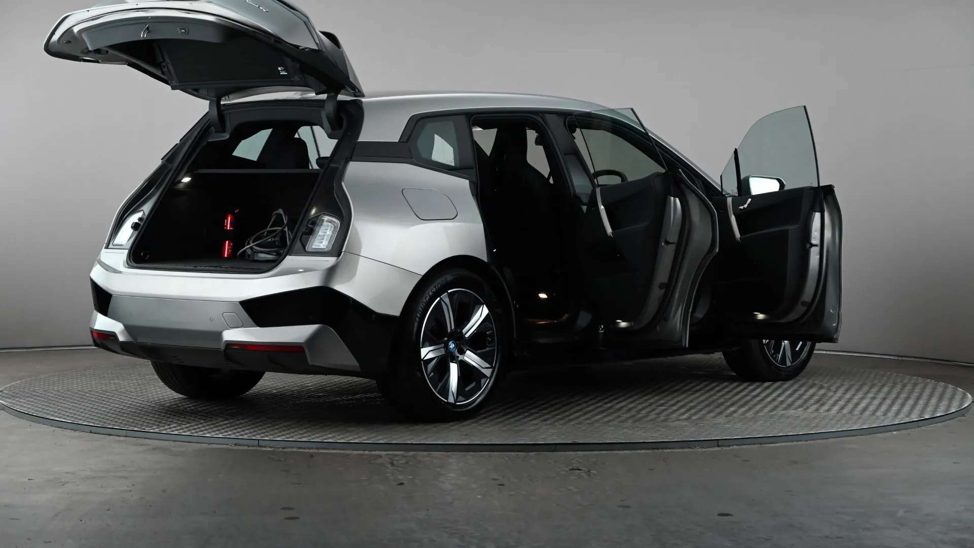 2023 BMW IX 2023 BMW IX