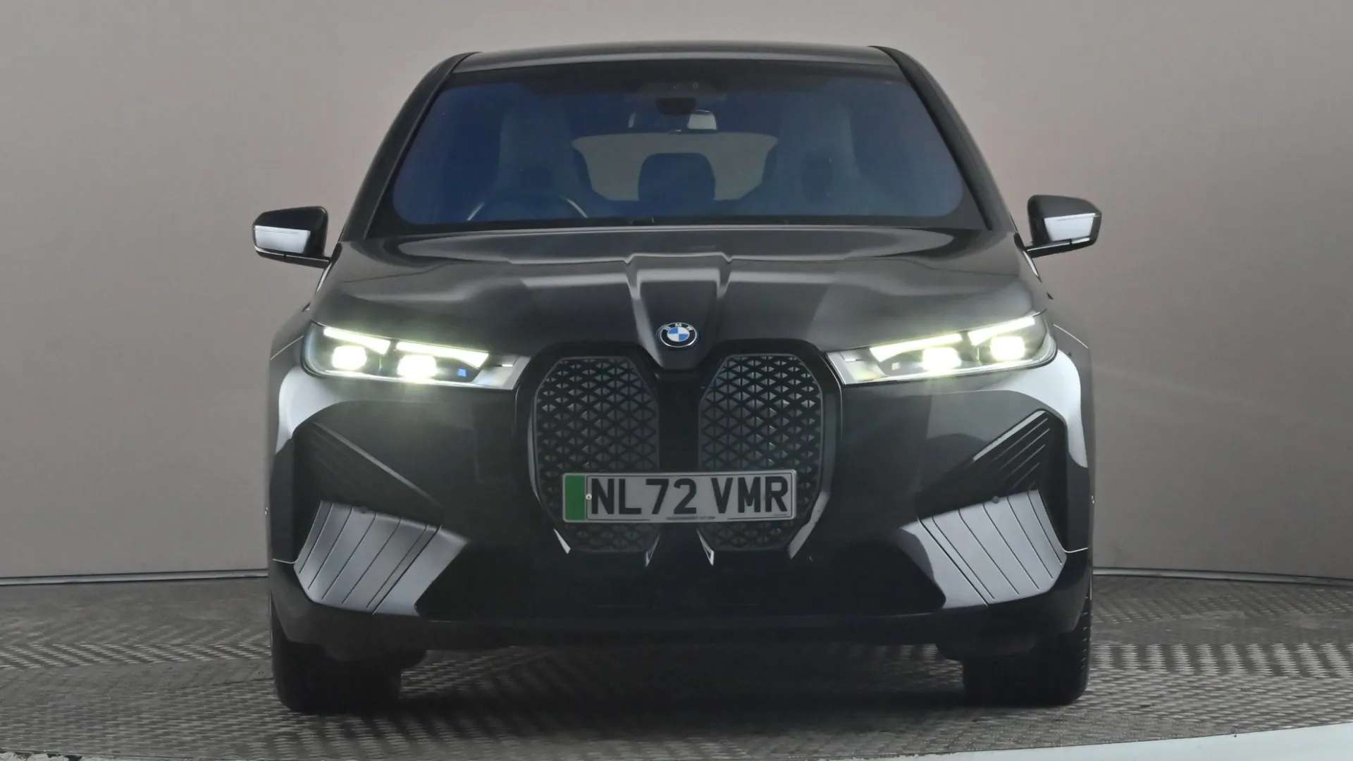 A 2022 BMW IX 240kW xDrive40 M Sport 76.6kWh Auto A 2022 BMW IX 240kW xDrive40 M Sport 76.6kWh Auto