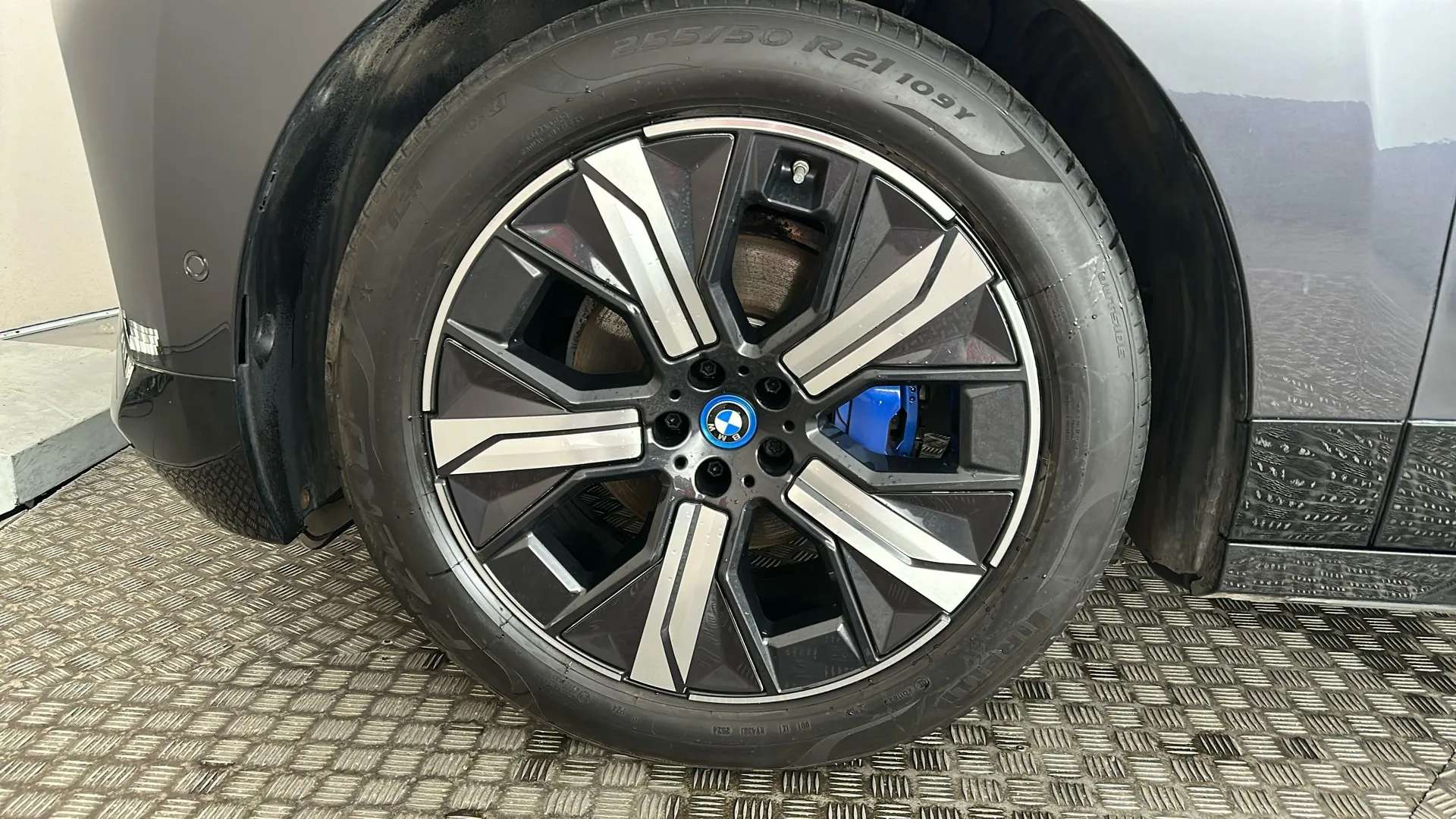 2022 BMW IX 2022 BMW IX